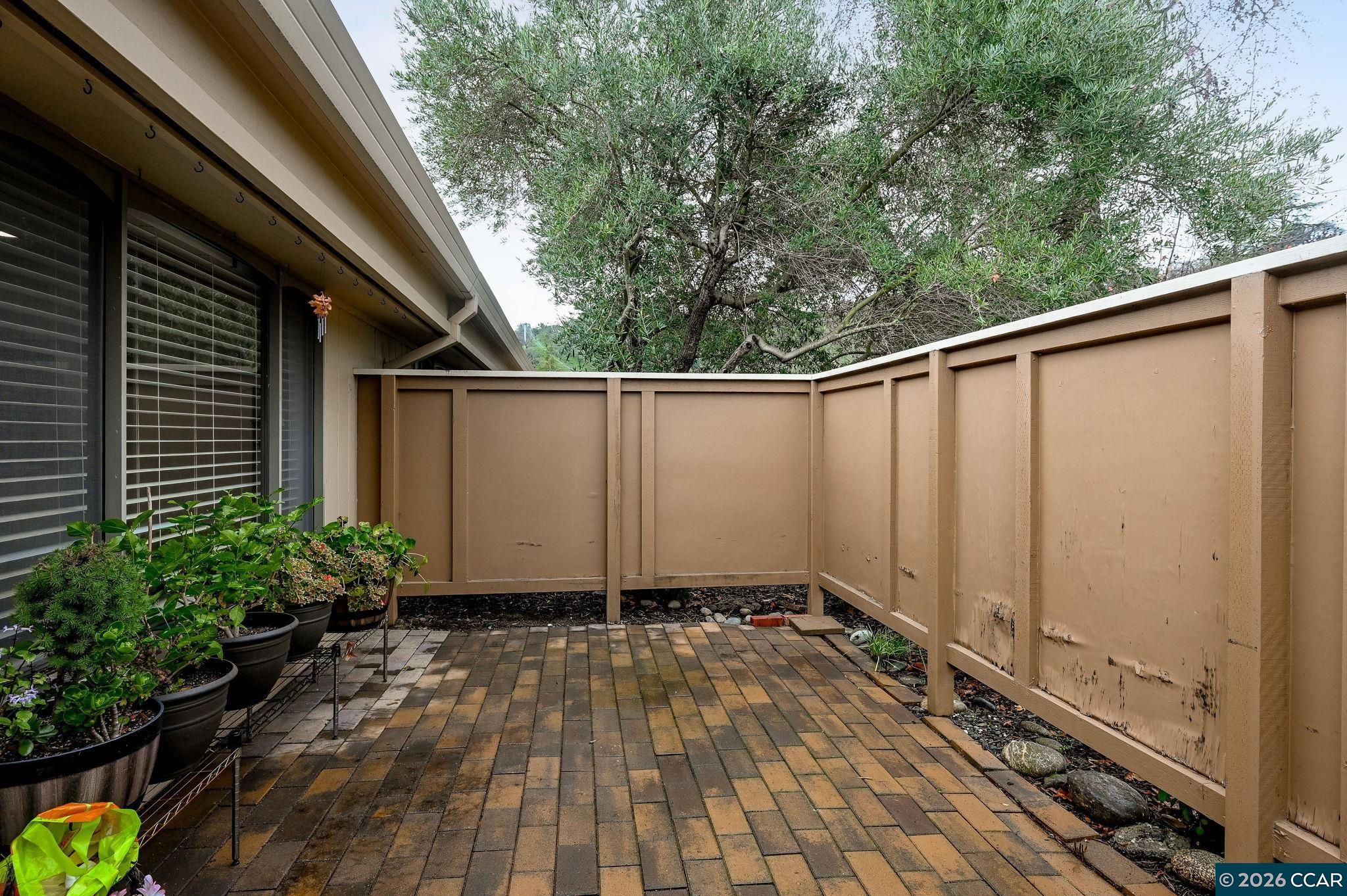 2308 Pine Knoll Dr # 2