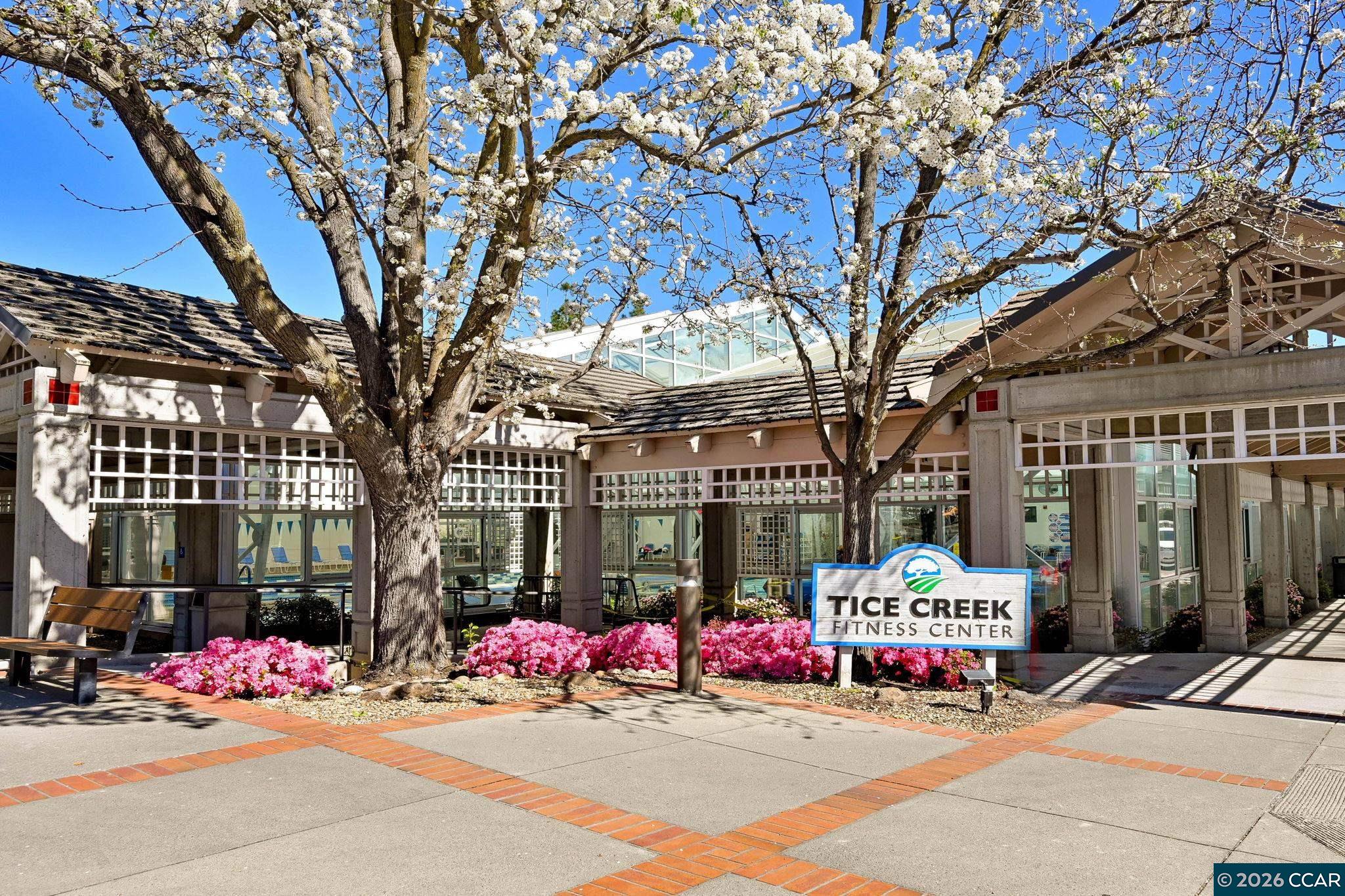 2308 Pine Knoll Dr # 2