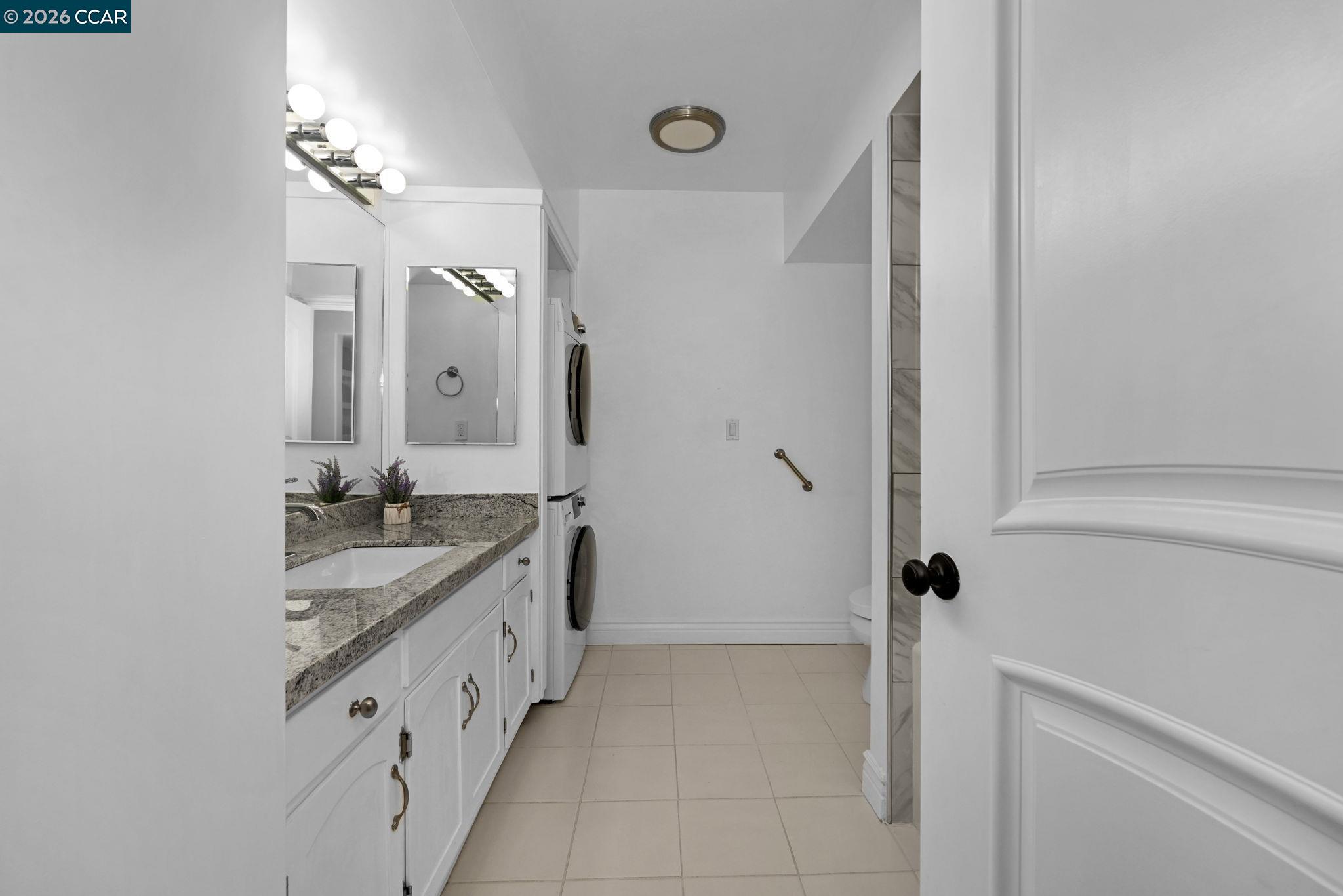 2308 Pine Knoll Dr # 2