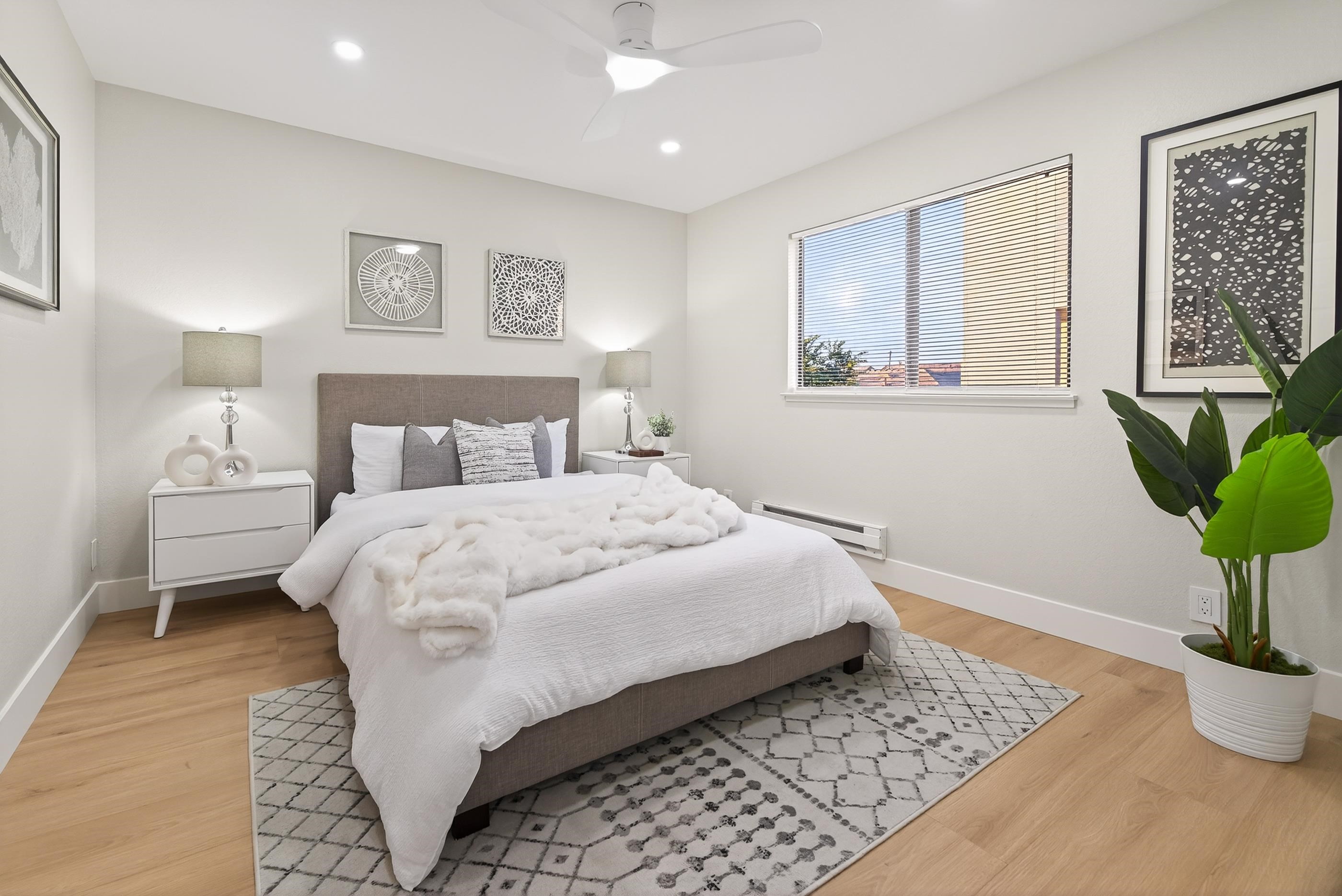 15059 Hesperian Blvd # 34