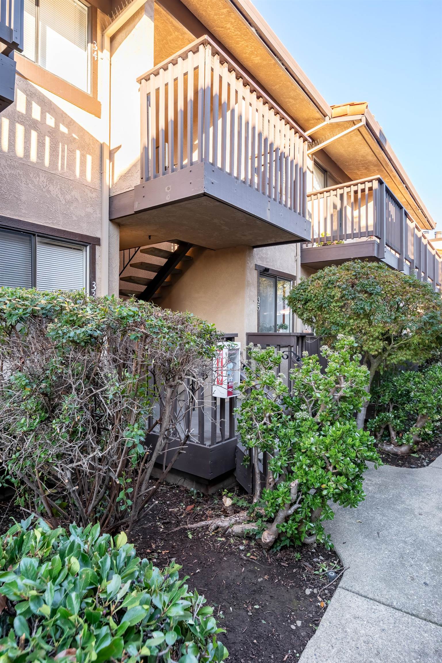 15059 Hesperian Blvd # 34