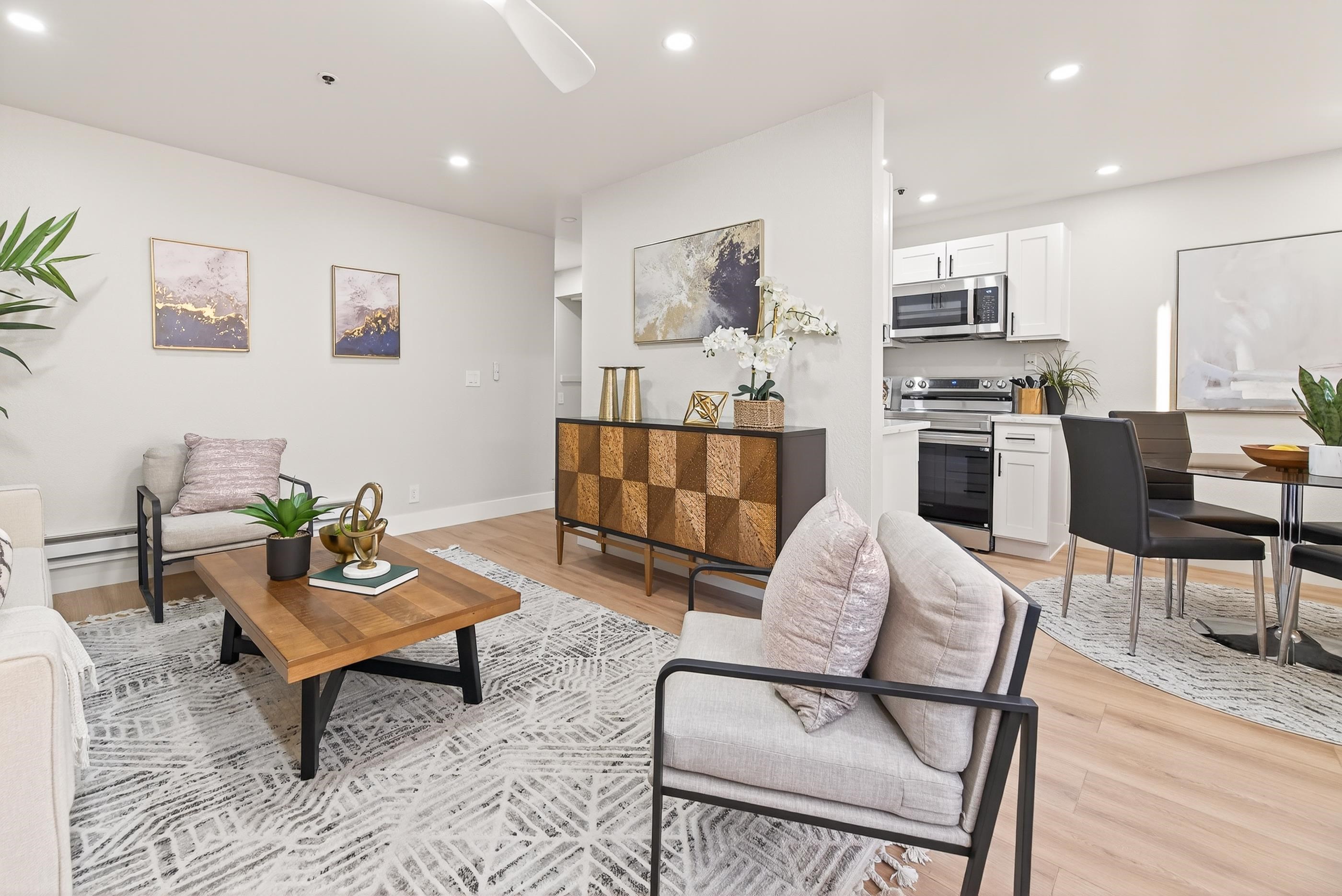 15059 Hesperian Blvd # 34