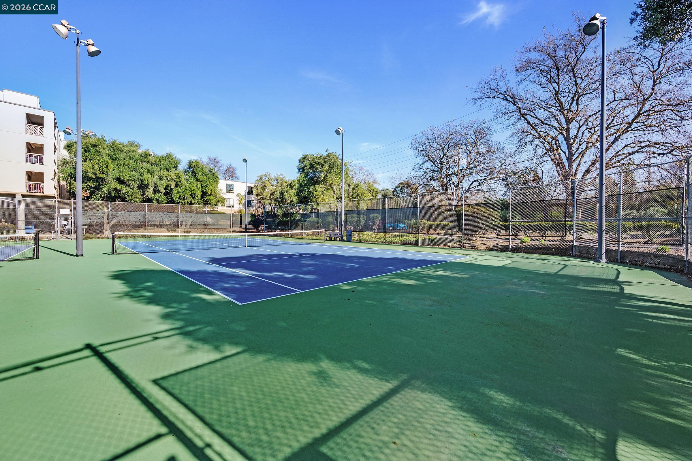 420 N Civic Dr # 403