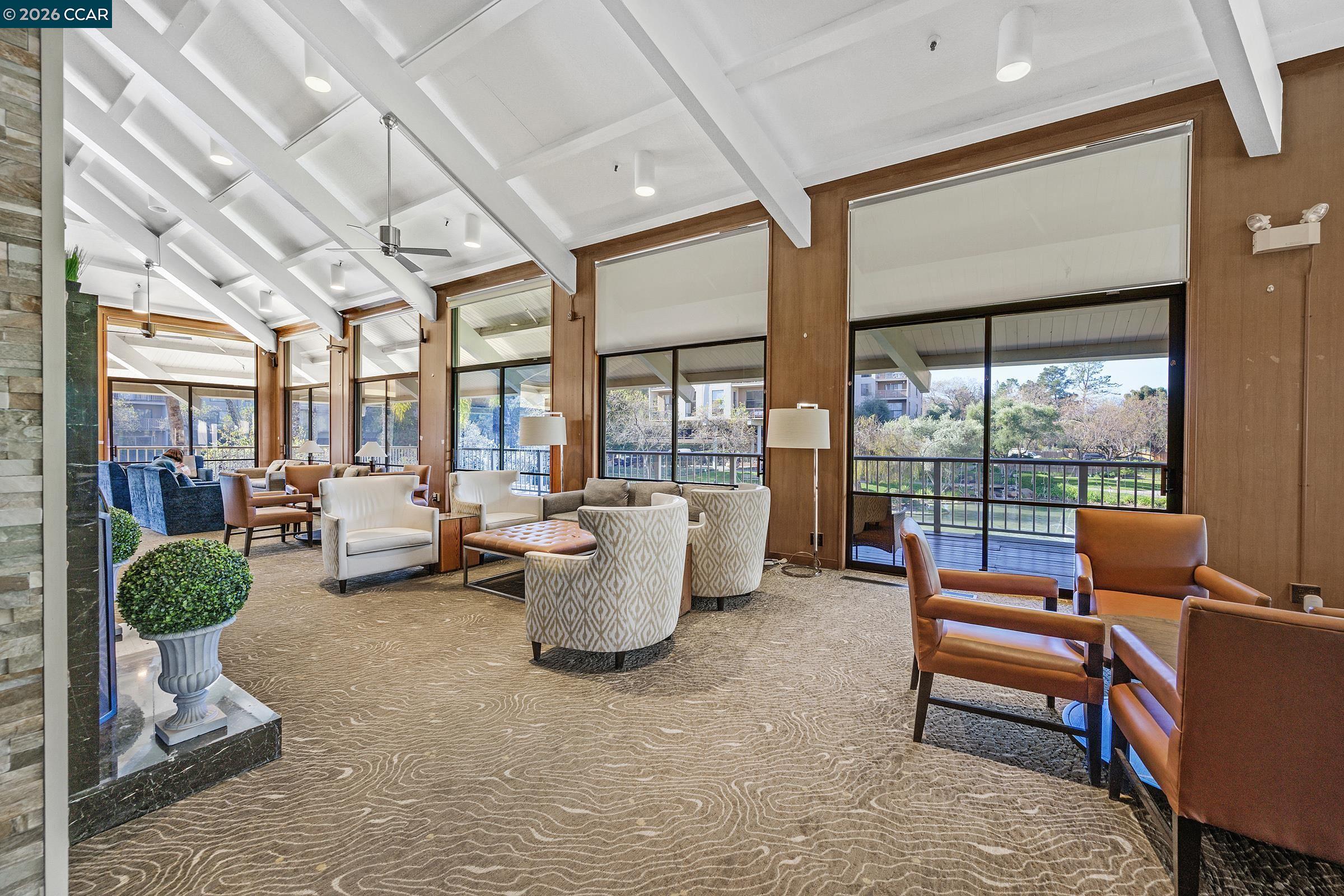 420 N Civic Dr # 403