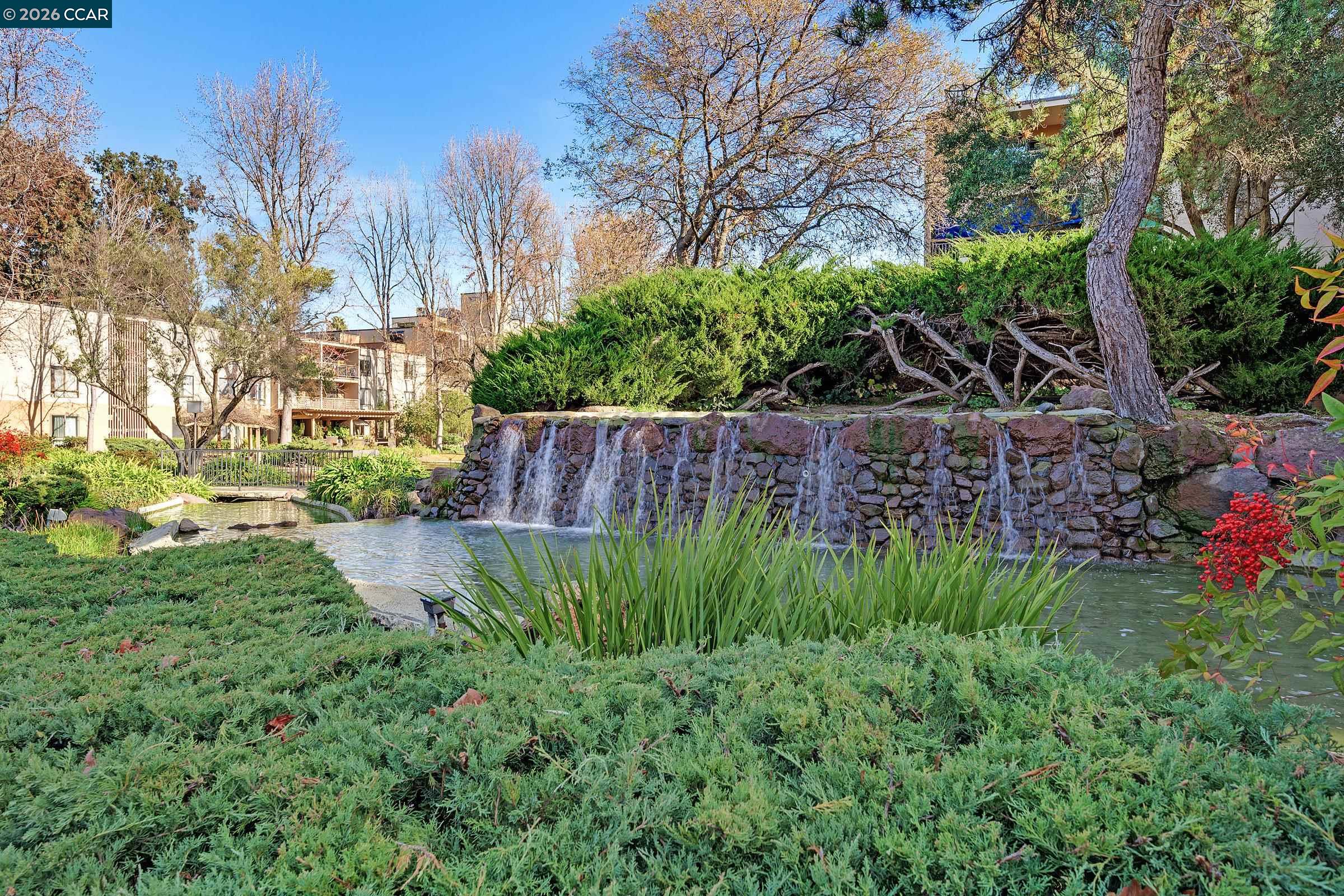 420 N Civic Dr # 403