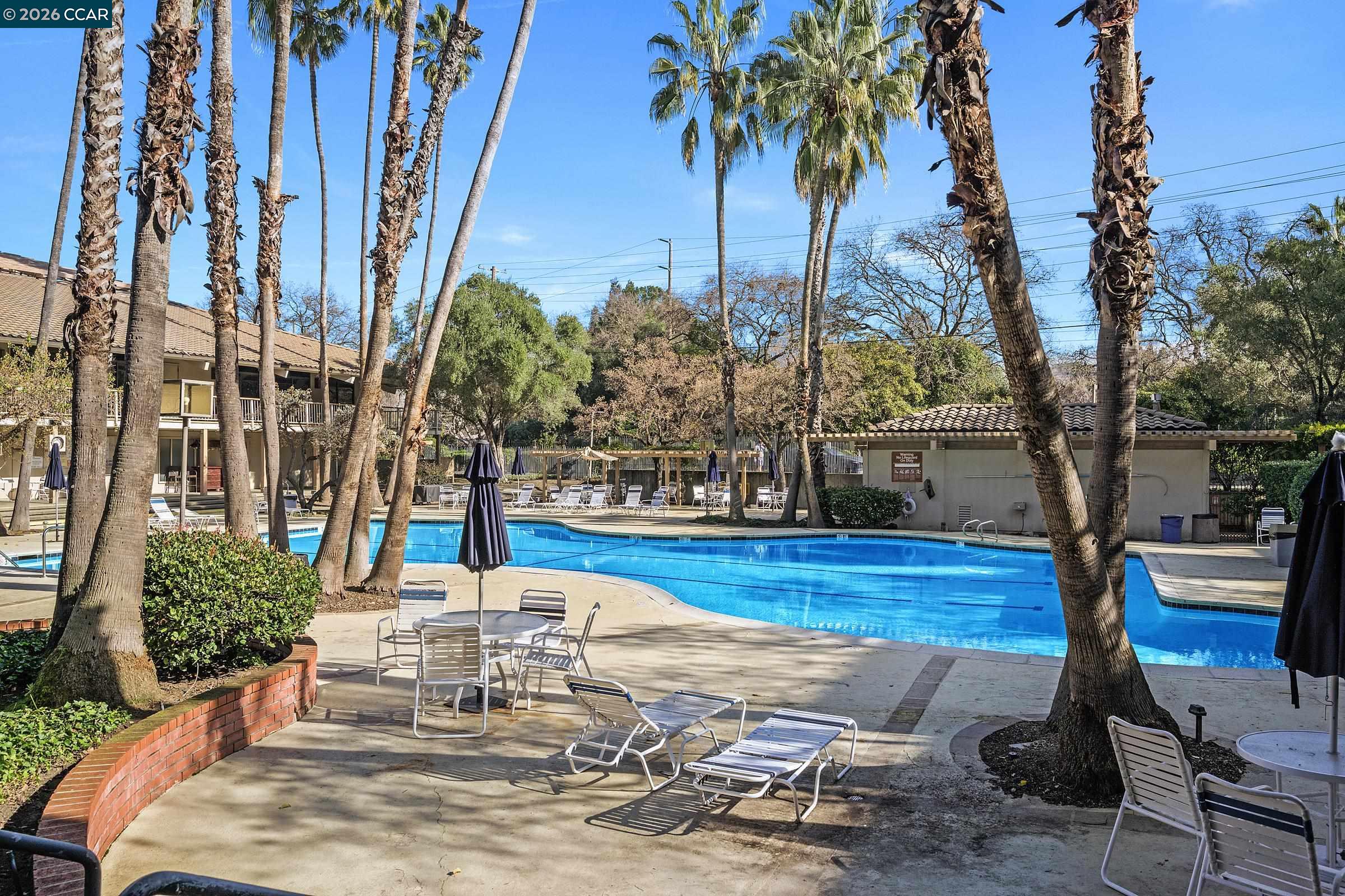 420 N Civic Dr # 403