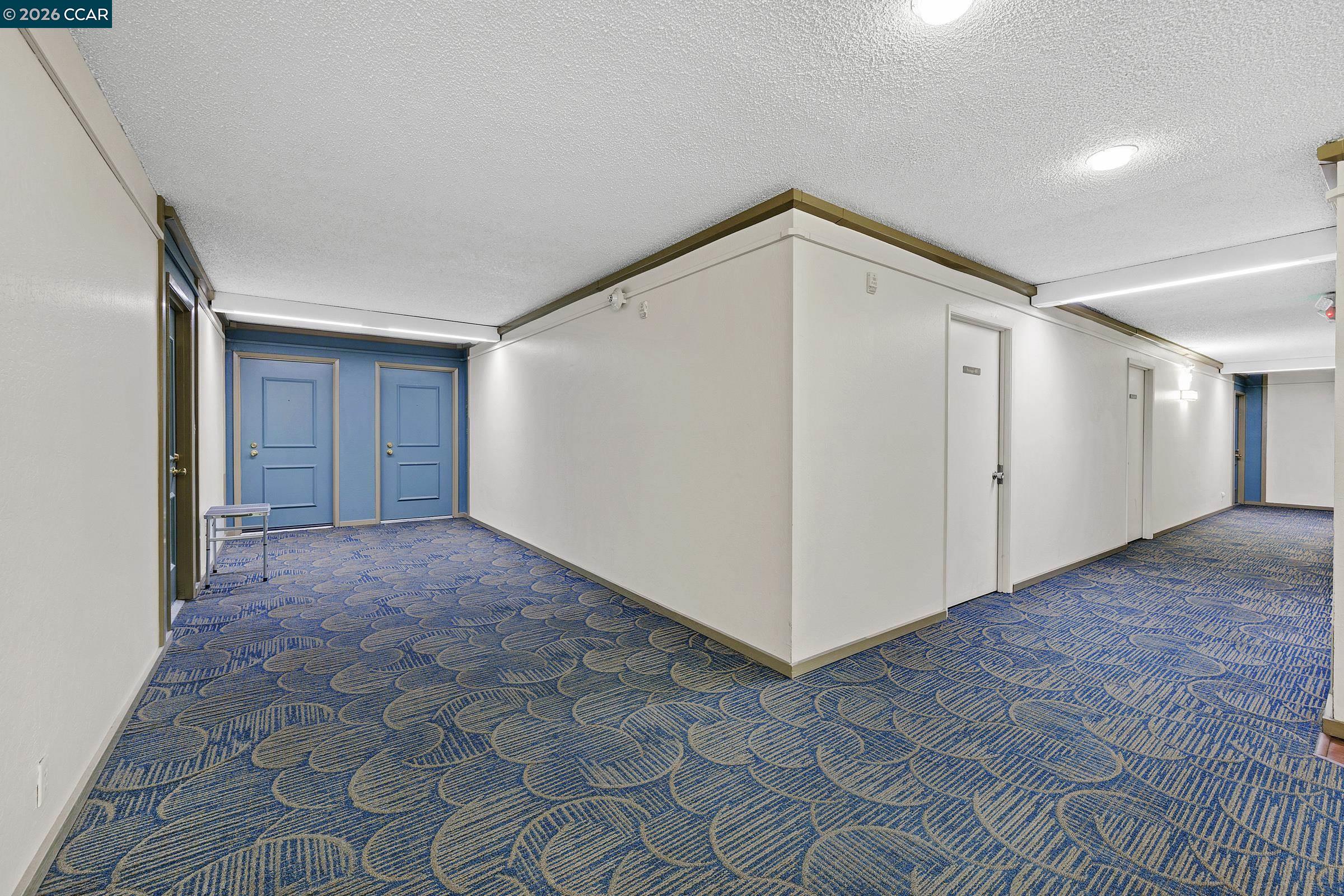 420 N Civic Dr # 403