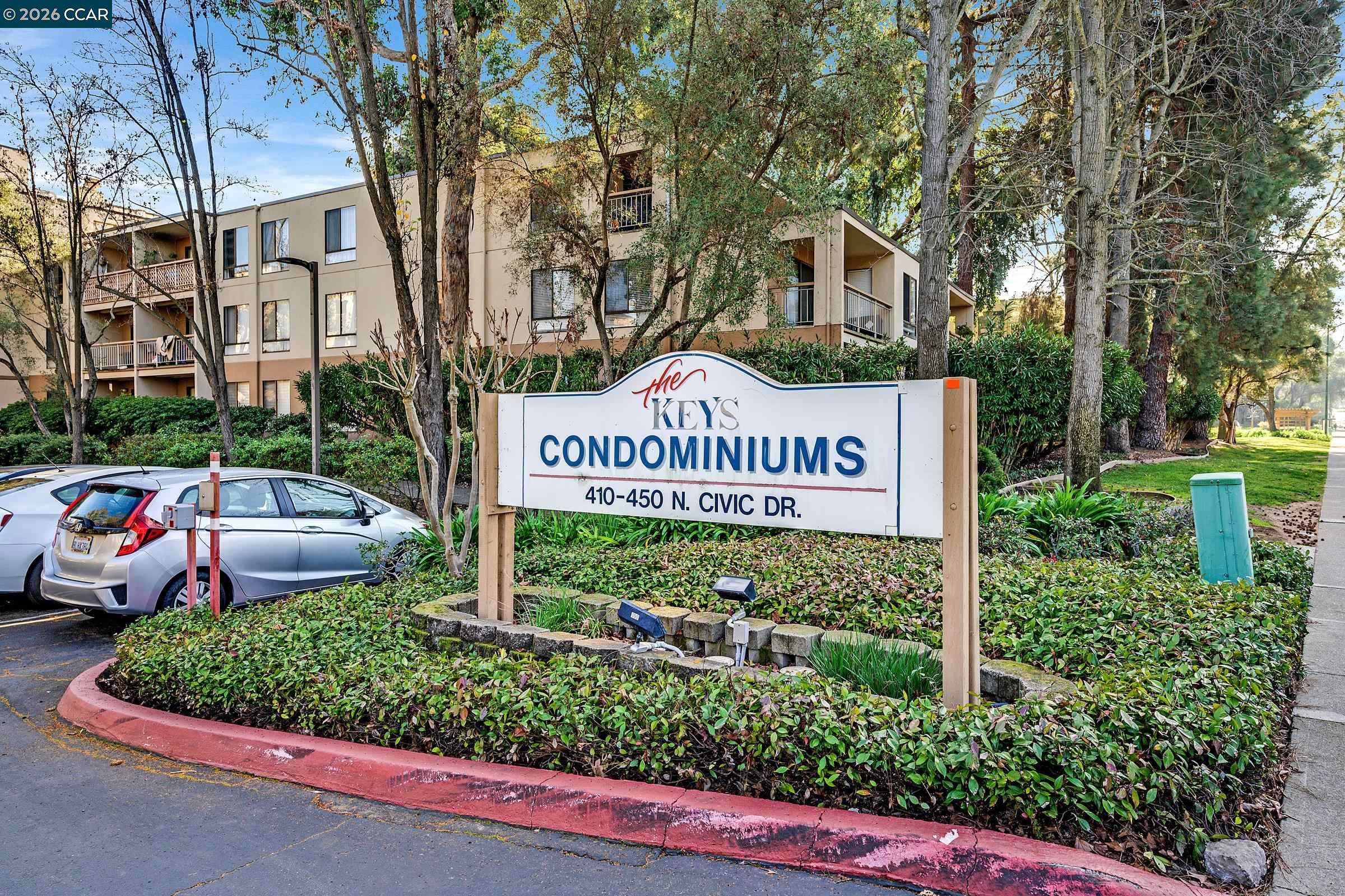 420 N Civic Dr # 403