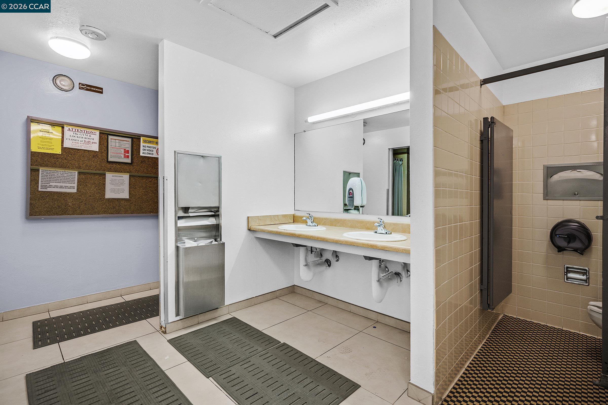 420 N Civic Dr # 403