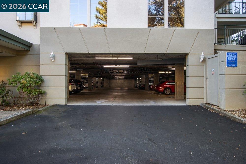 5910 Horsemans Canyon Dr # 5A