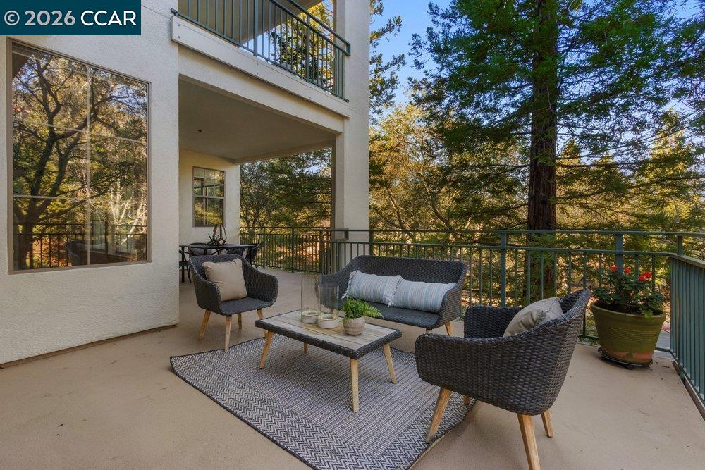 5910 Horsemans Canyon Dr # 5A