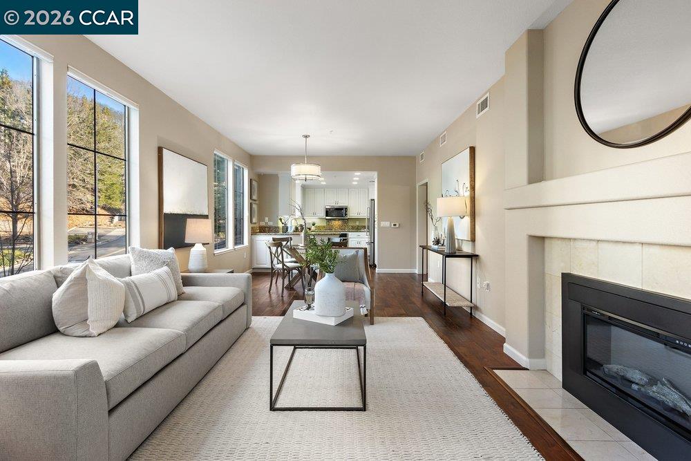 5910 Horsemans Canyon Dr # 5A