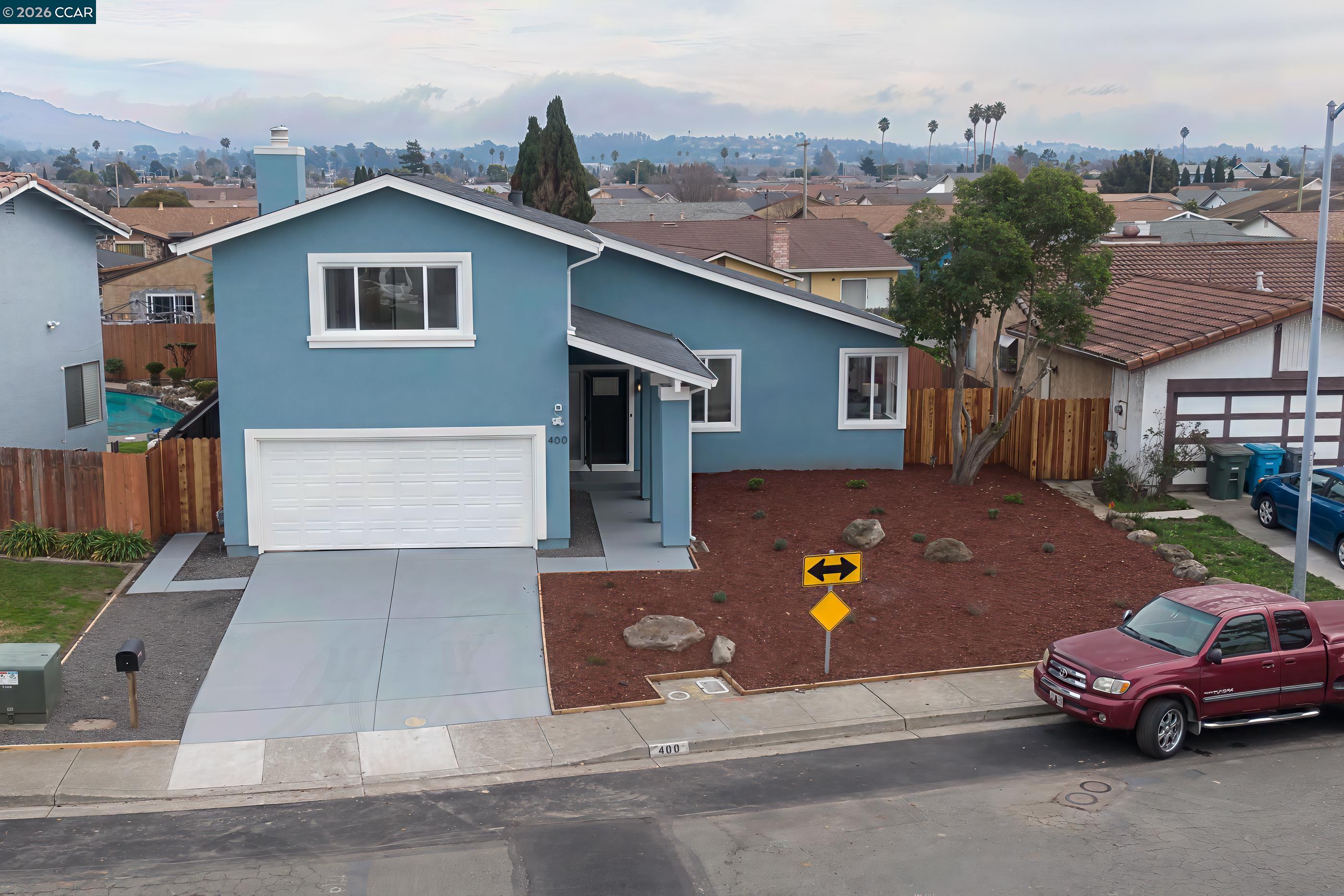 400 Vergel Terrace