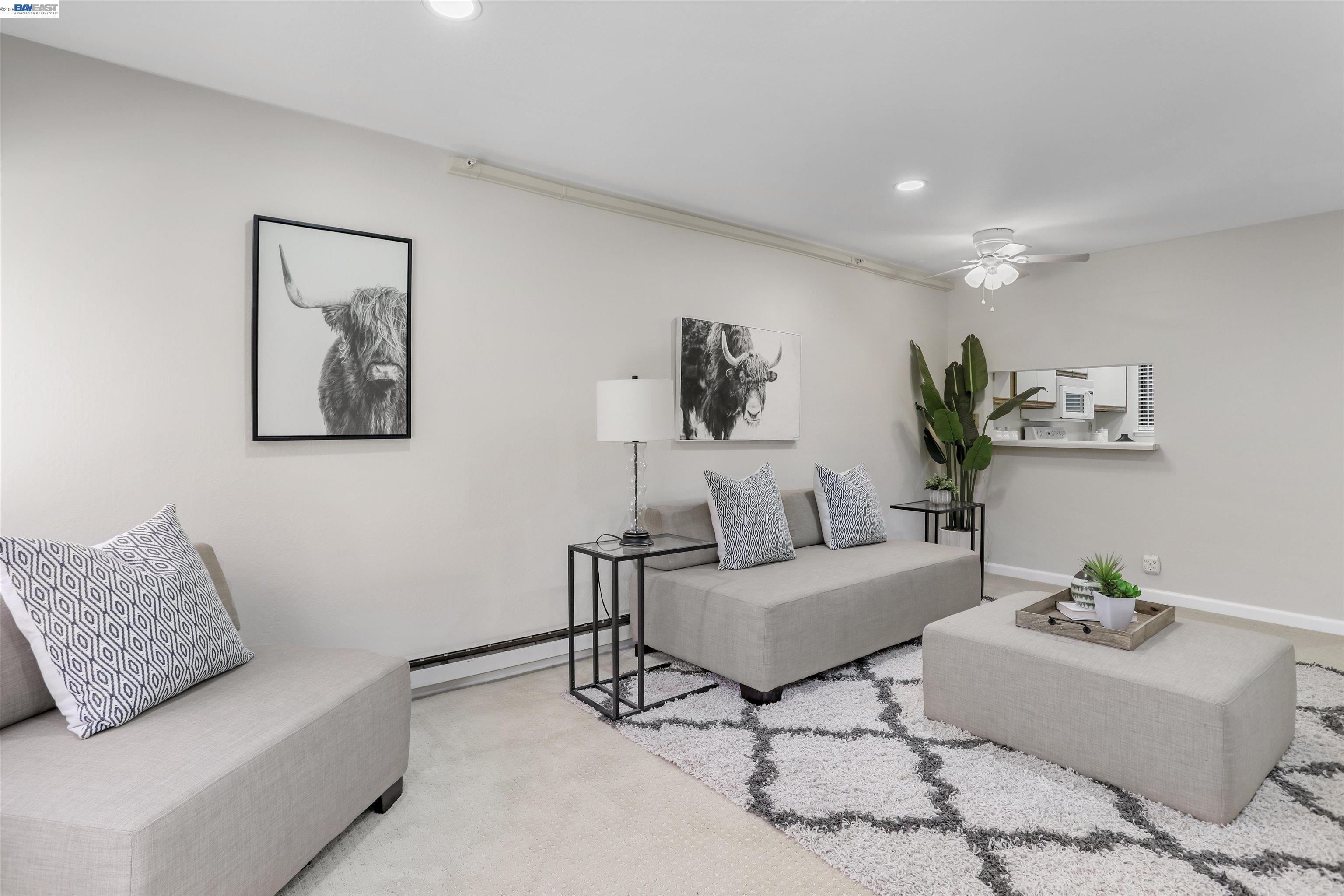 320 Peninsula Ave # 107