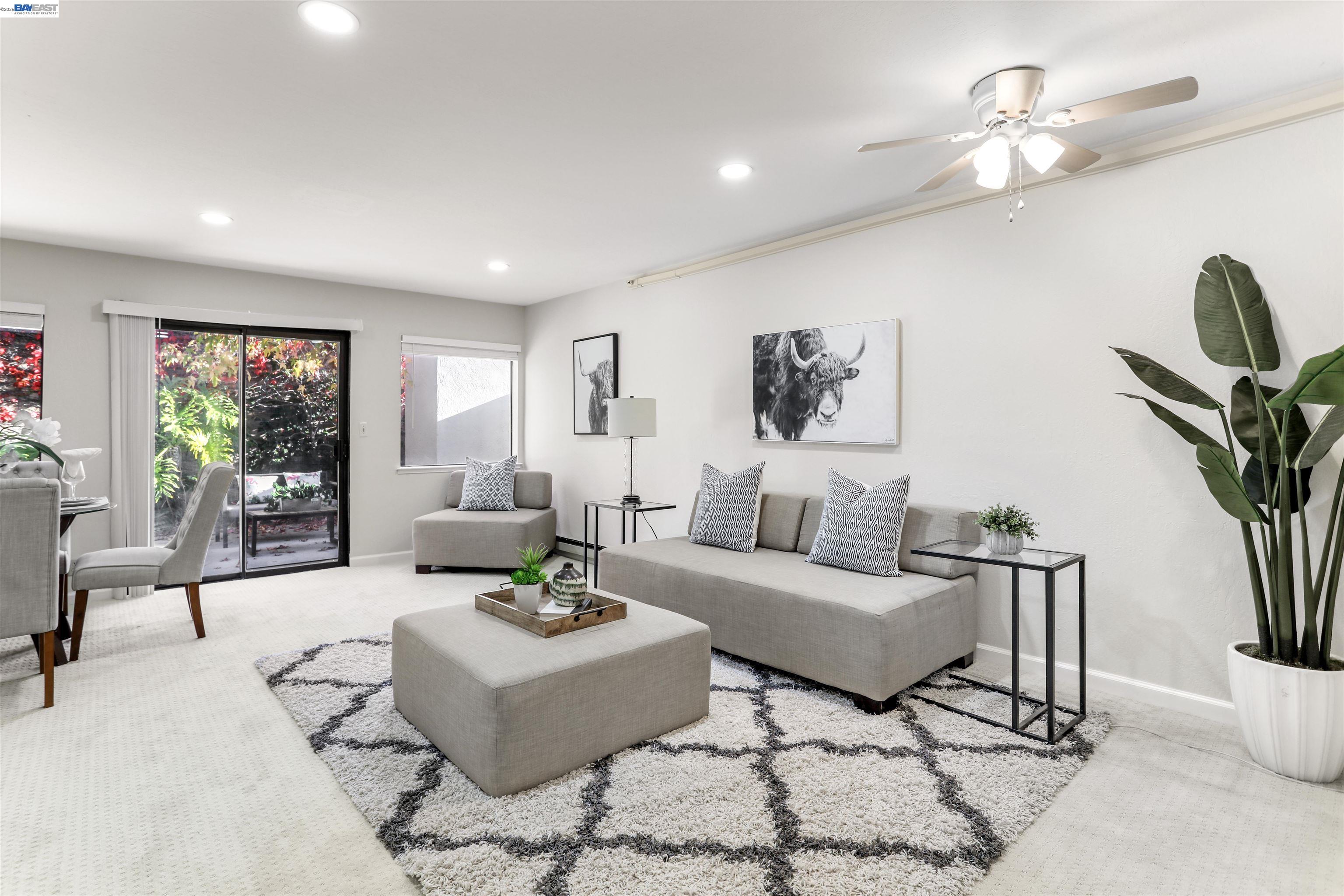 320 Peninsula Ave # 107