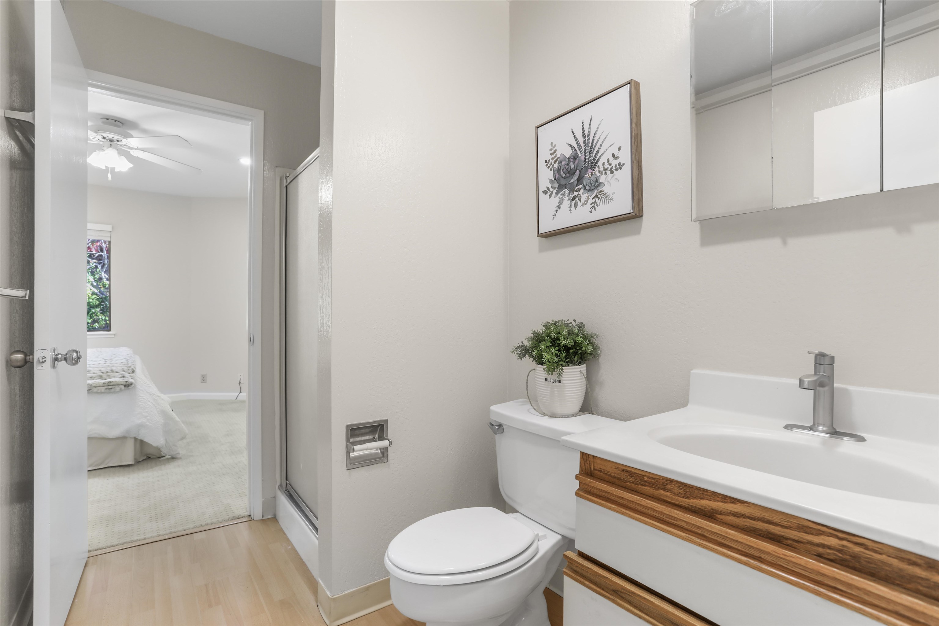 320 Peninsula Ave # 107