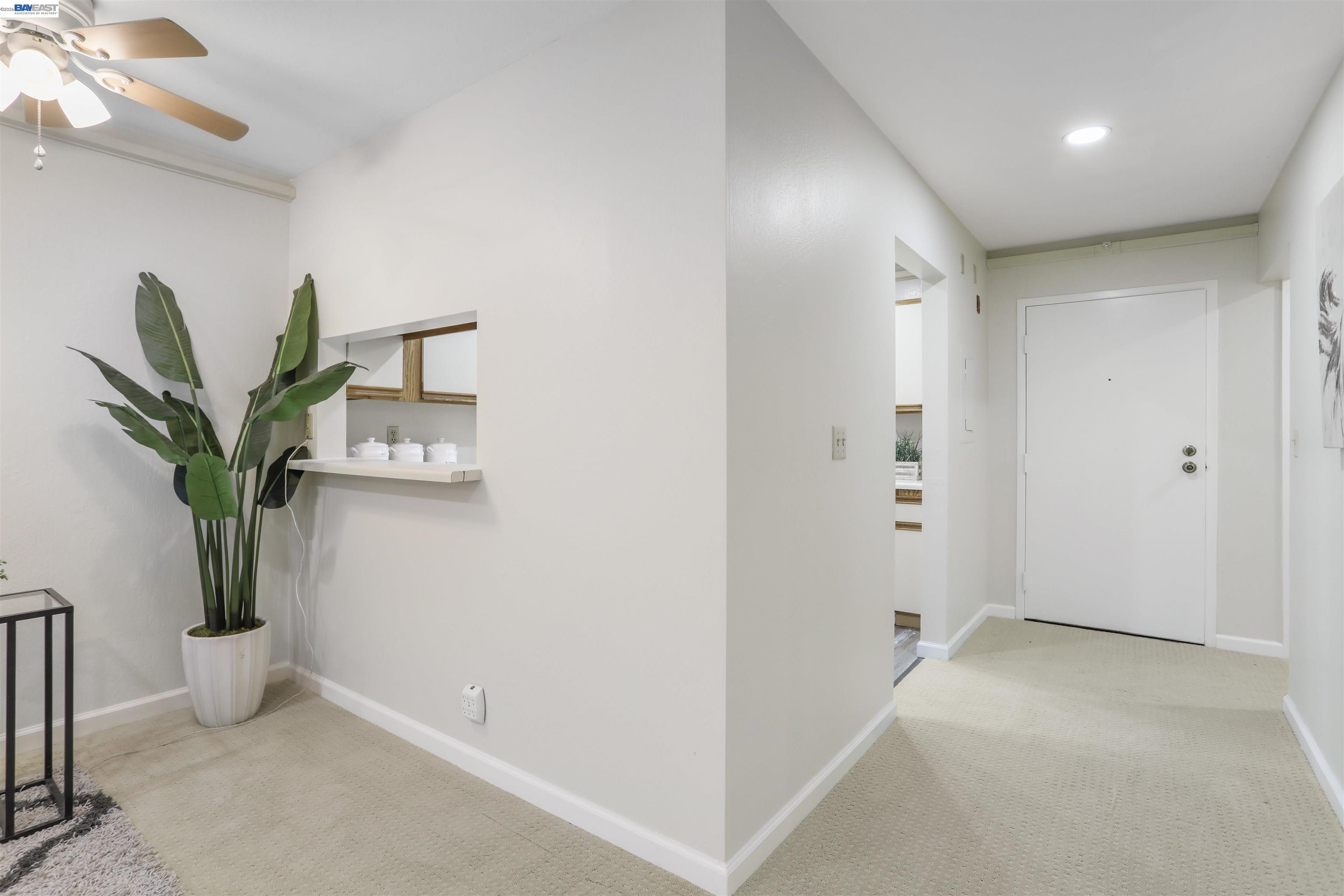 320 Peninsula Ave # 107