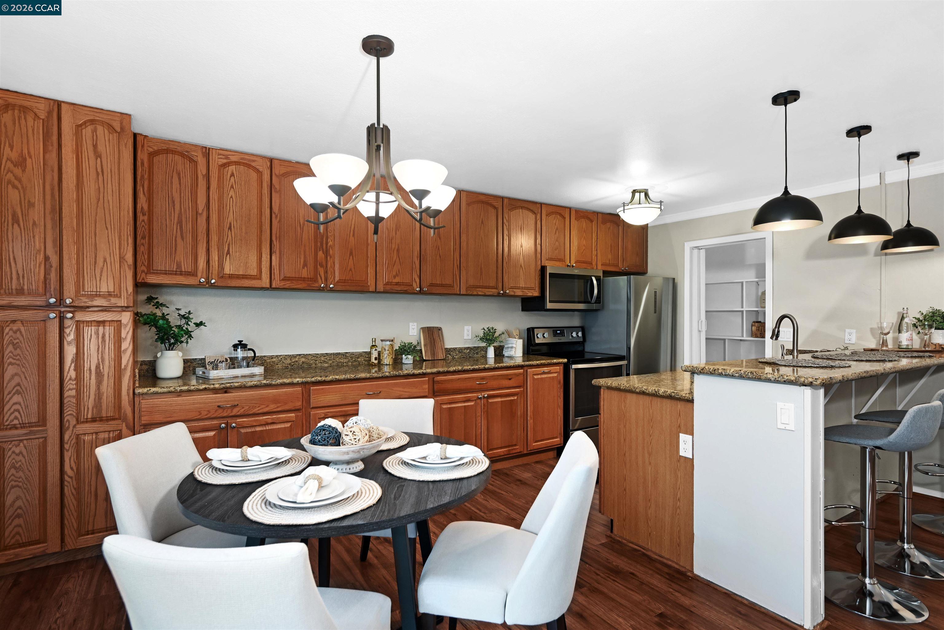 9085 Alcosta Blvd # 356