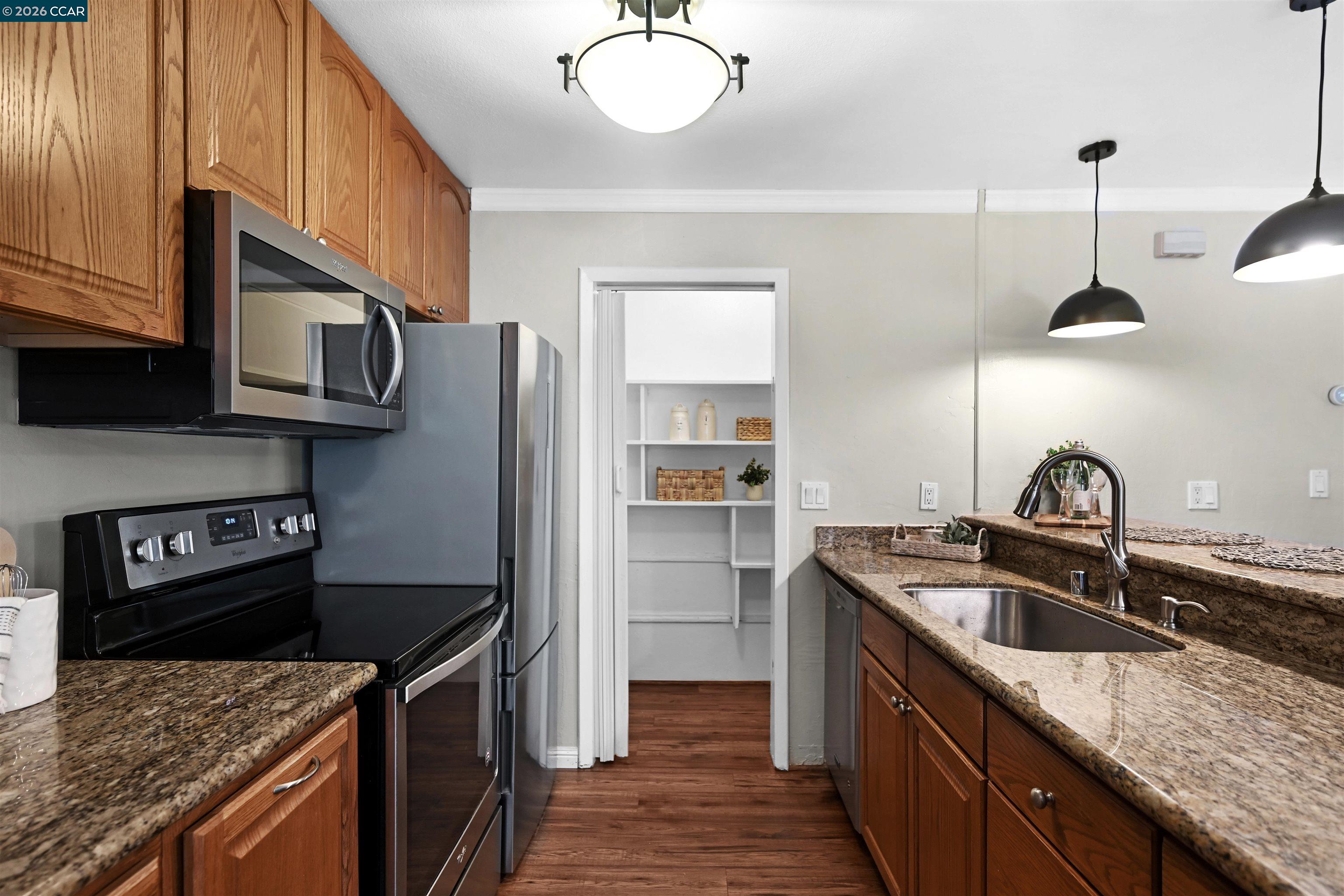 9085 Alcosta Blvd # 356