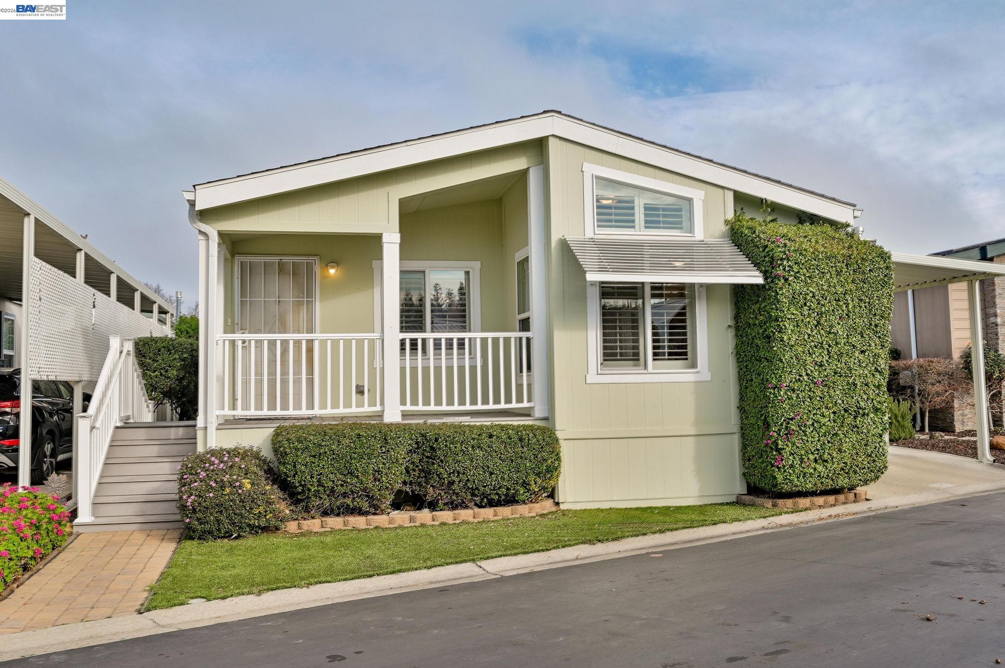 3263 Vineyard Ave. #35 # 35