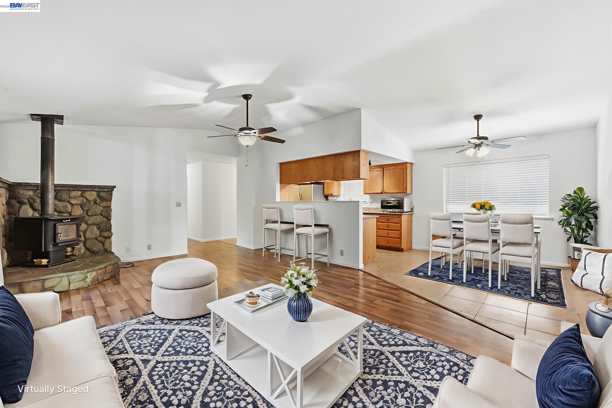 27701 Evelyn Ct