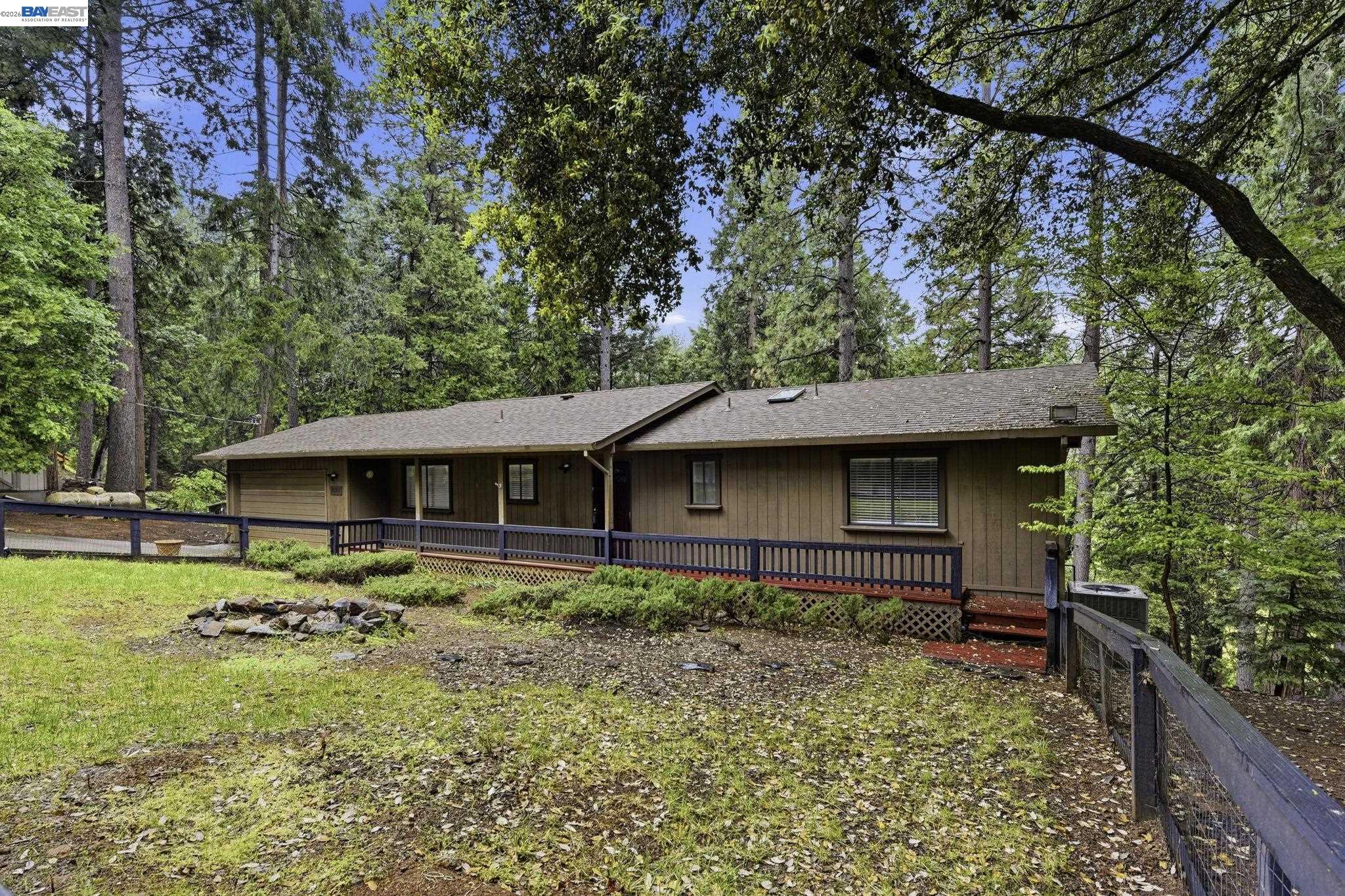 27701 Evelyn Ct