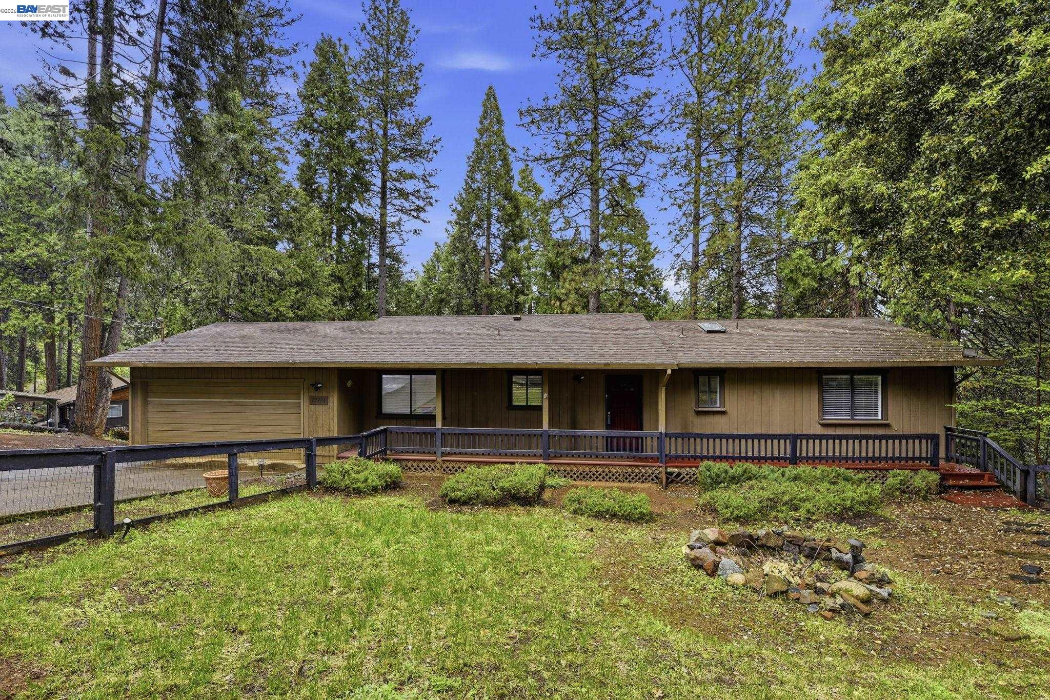 27701 Evelyn Ct