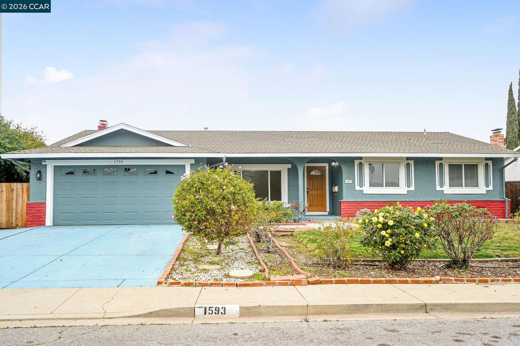 1593 Norine Dr