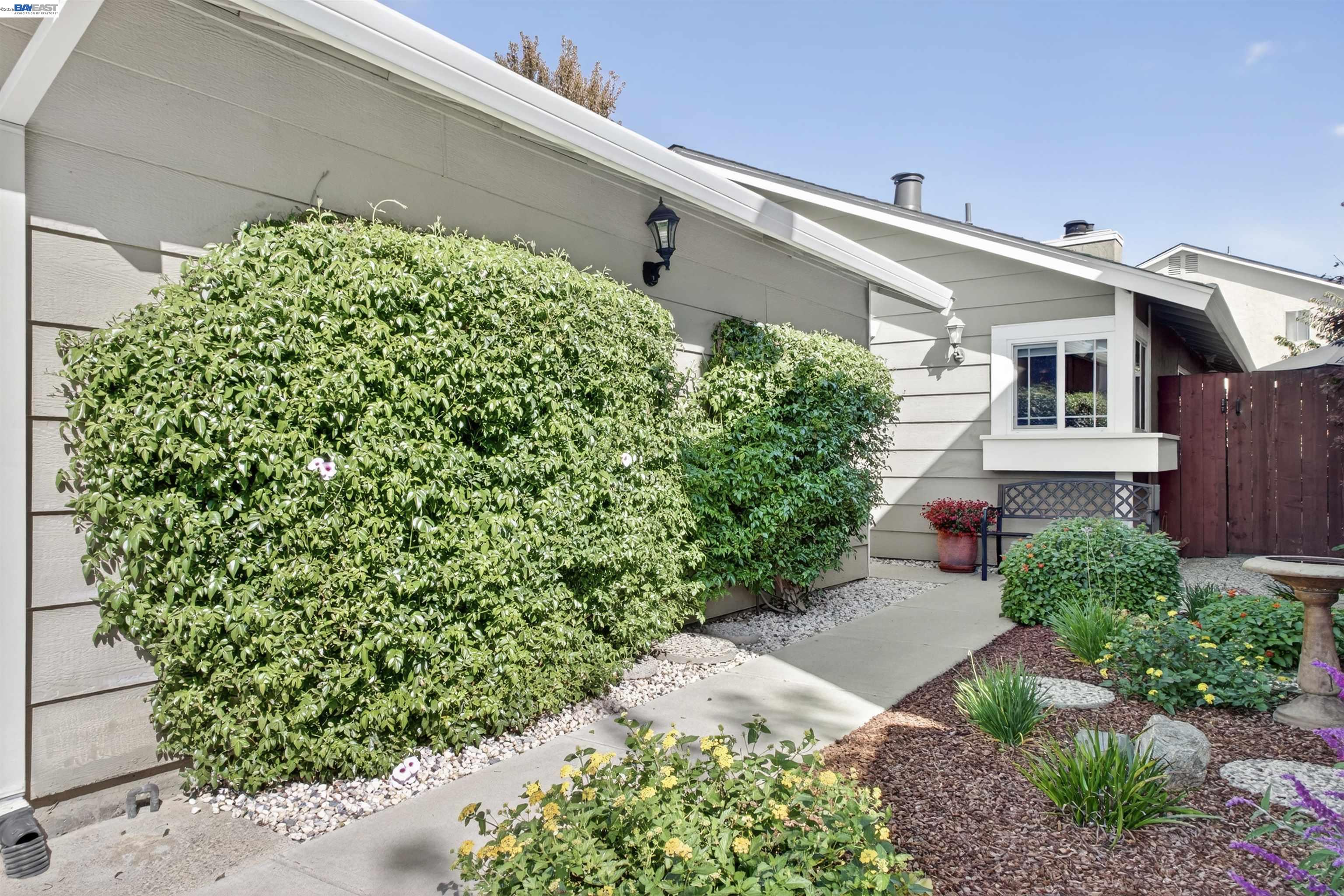 2229 Delucchi Drive
