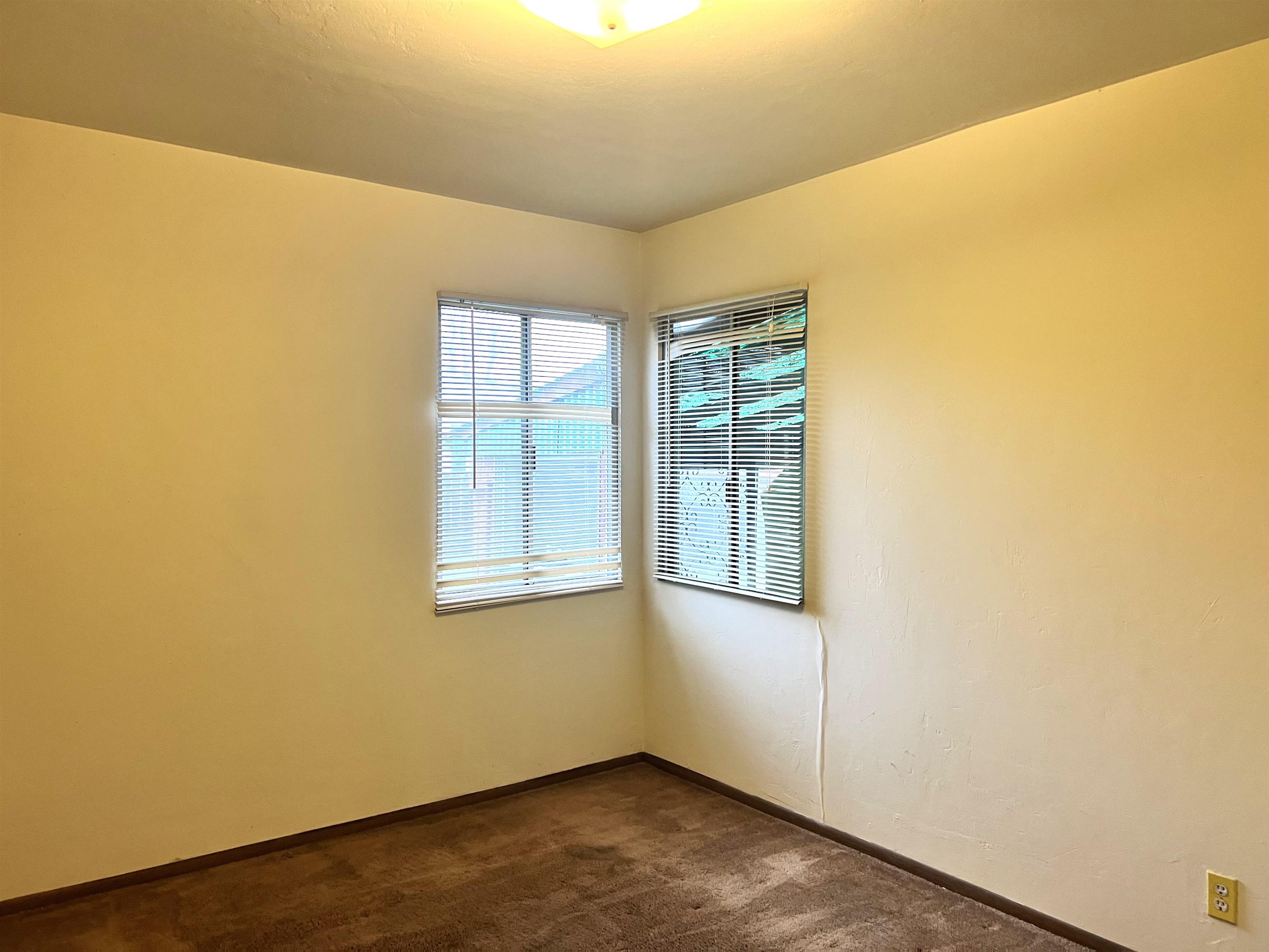 745 Hacienda Ave
