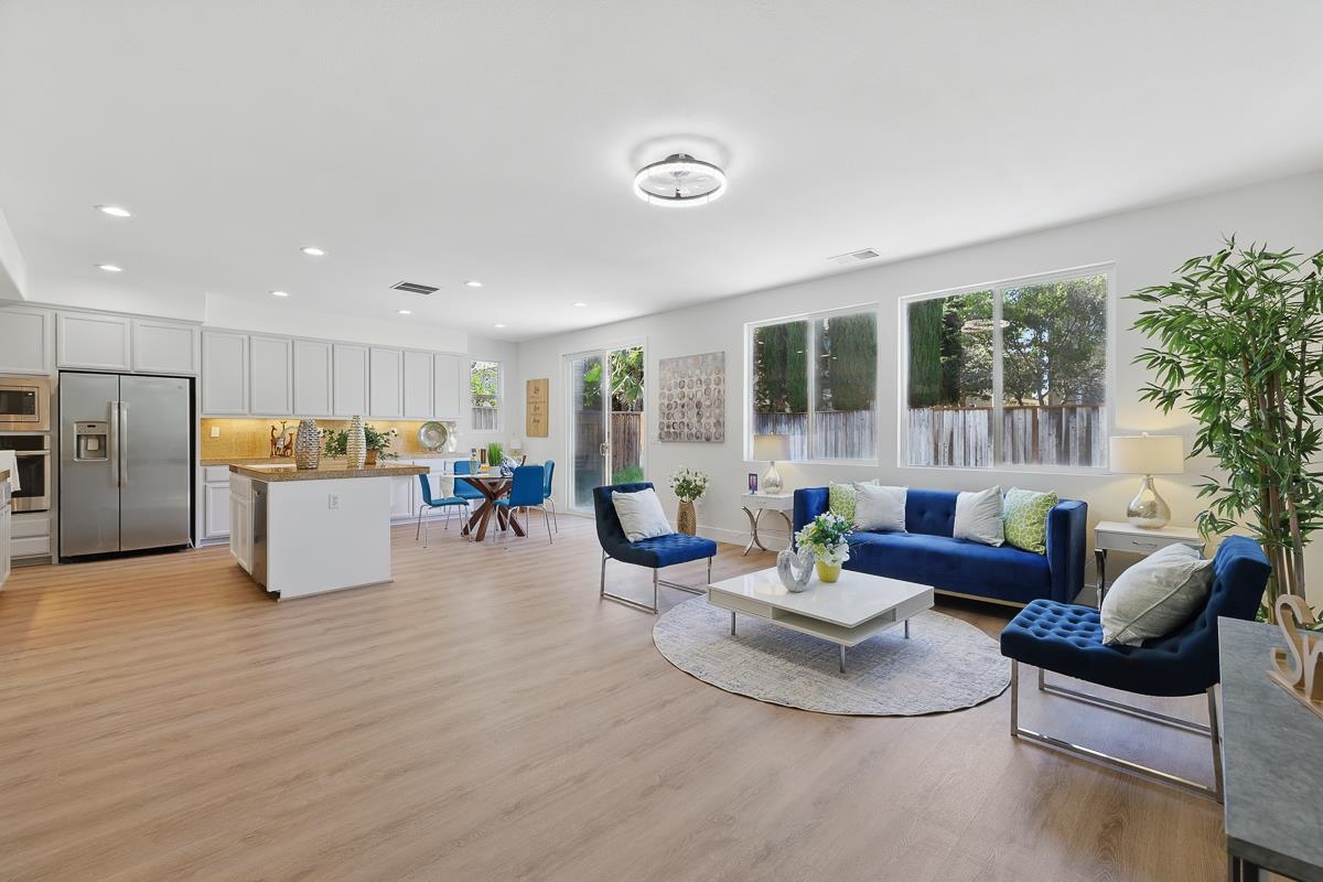 2342 Winchester Loop