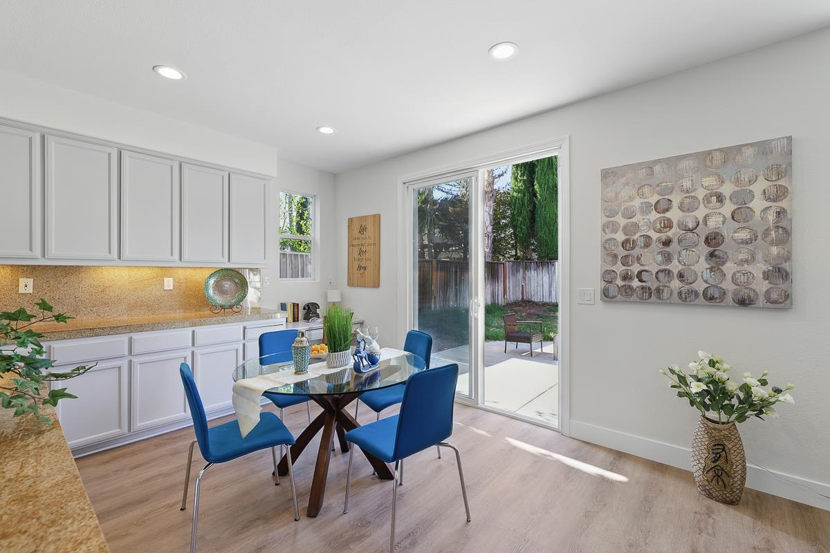 2342 Winchester Loop