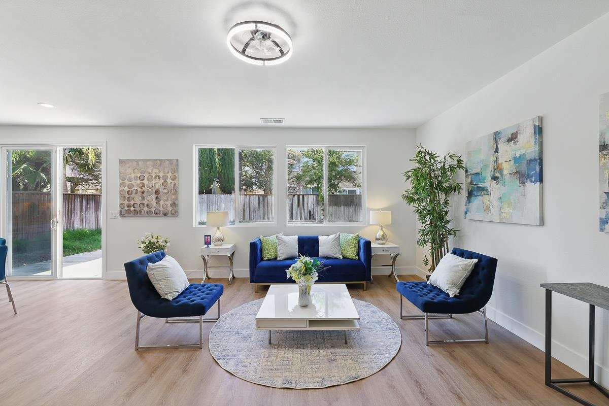 2342 Winchester Loop