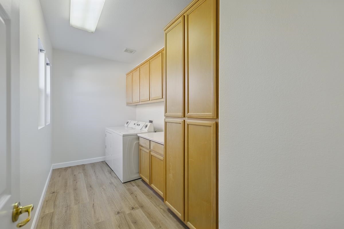 2342 Winchester Loop