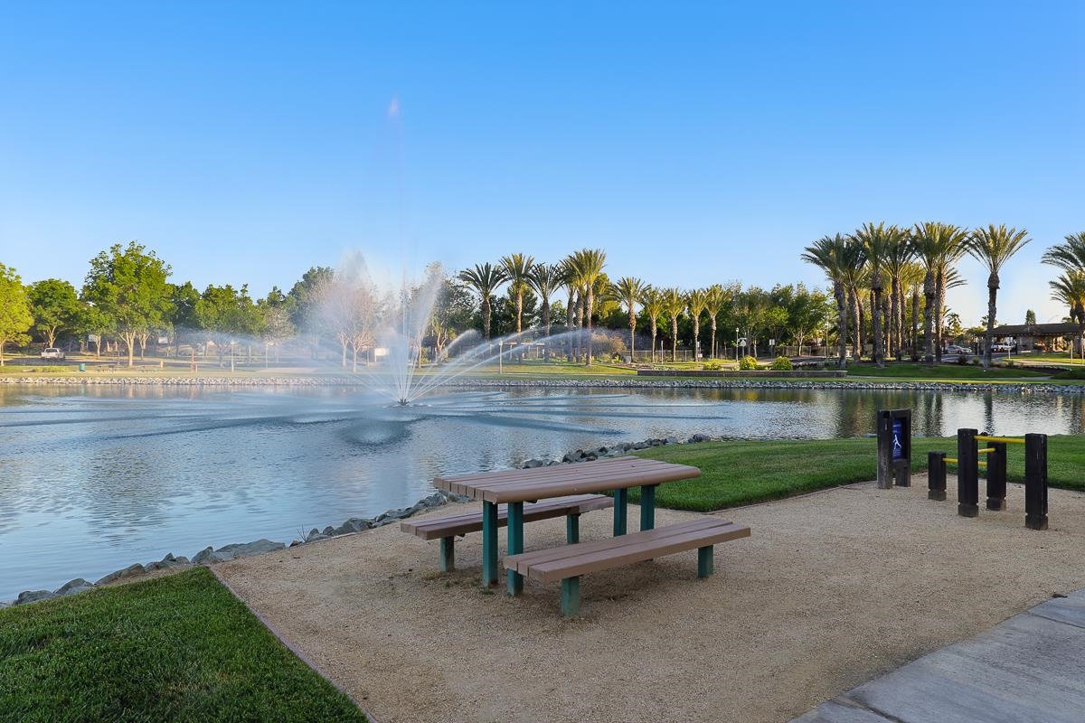 2342 Winchester Loop