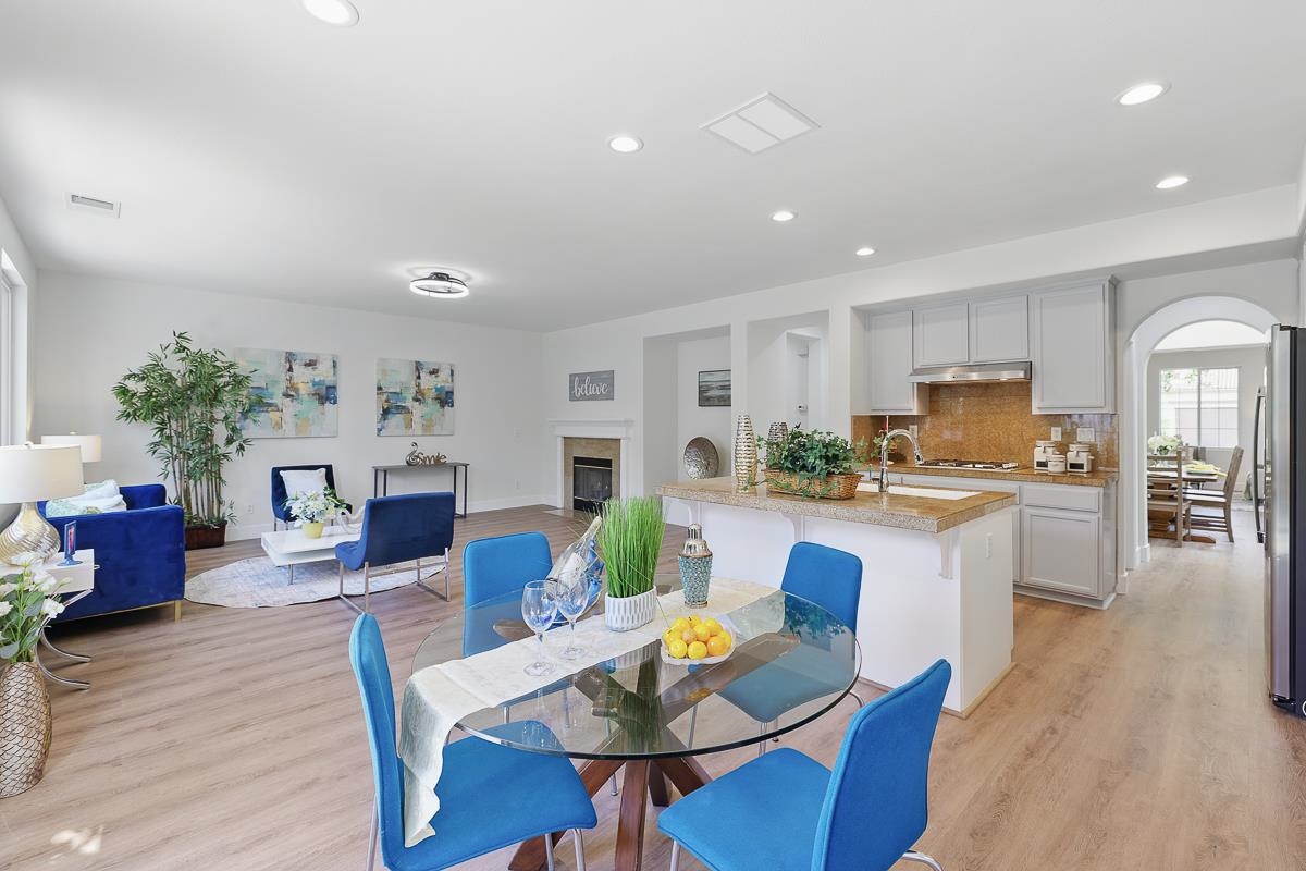 2342 Winchester Loop