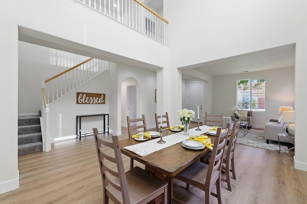 2342 Winchester Loop