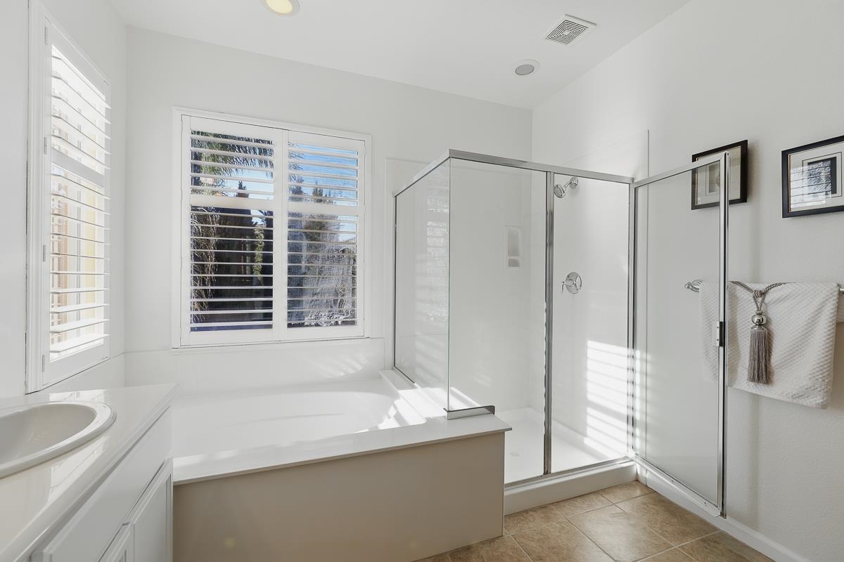 2342 Winchester Loop