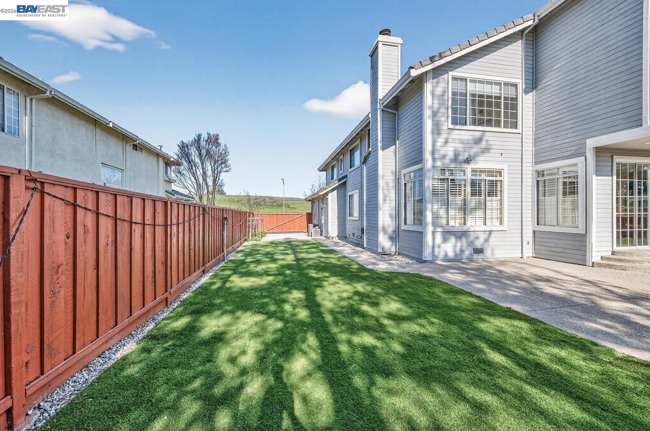 3473 Edinburgh Drive