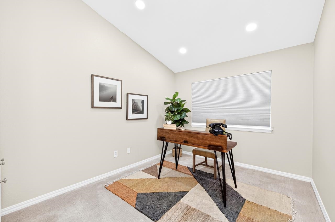 3473 Edinburgh Drive