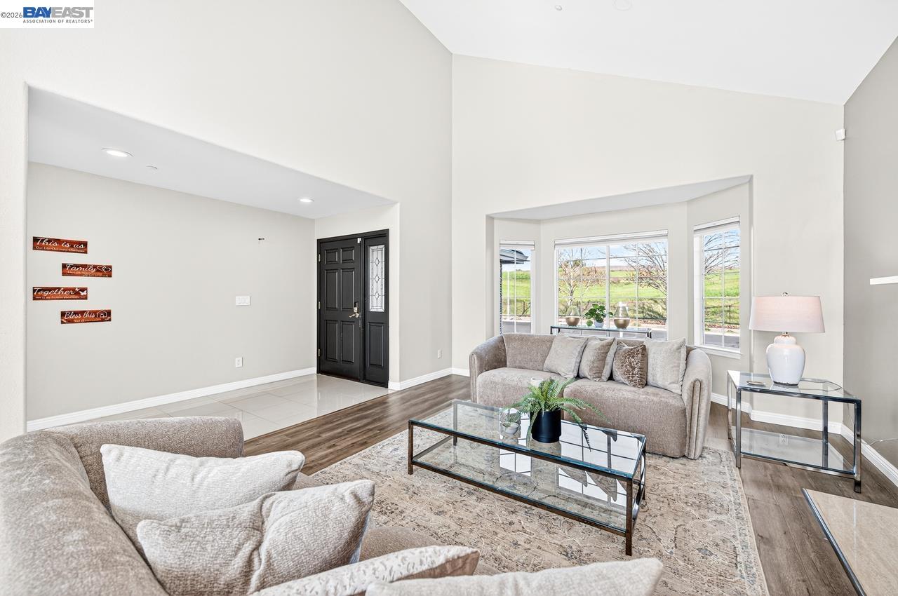 3473 Edinburgh Drive