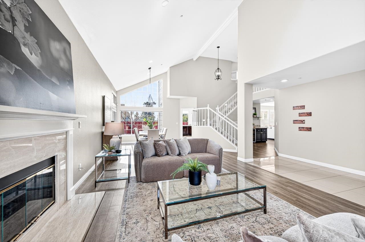 3473 Edinburgh Drive