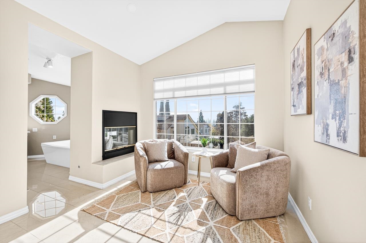 3473 Edinburgh Drive