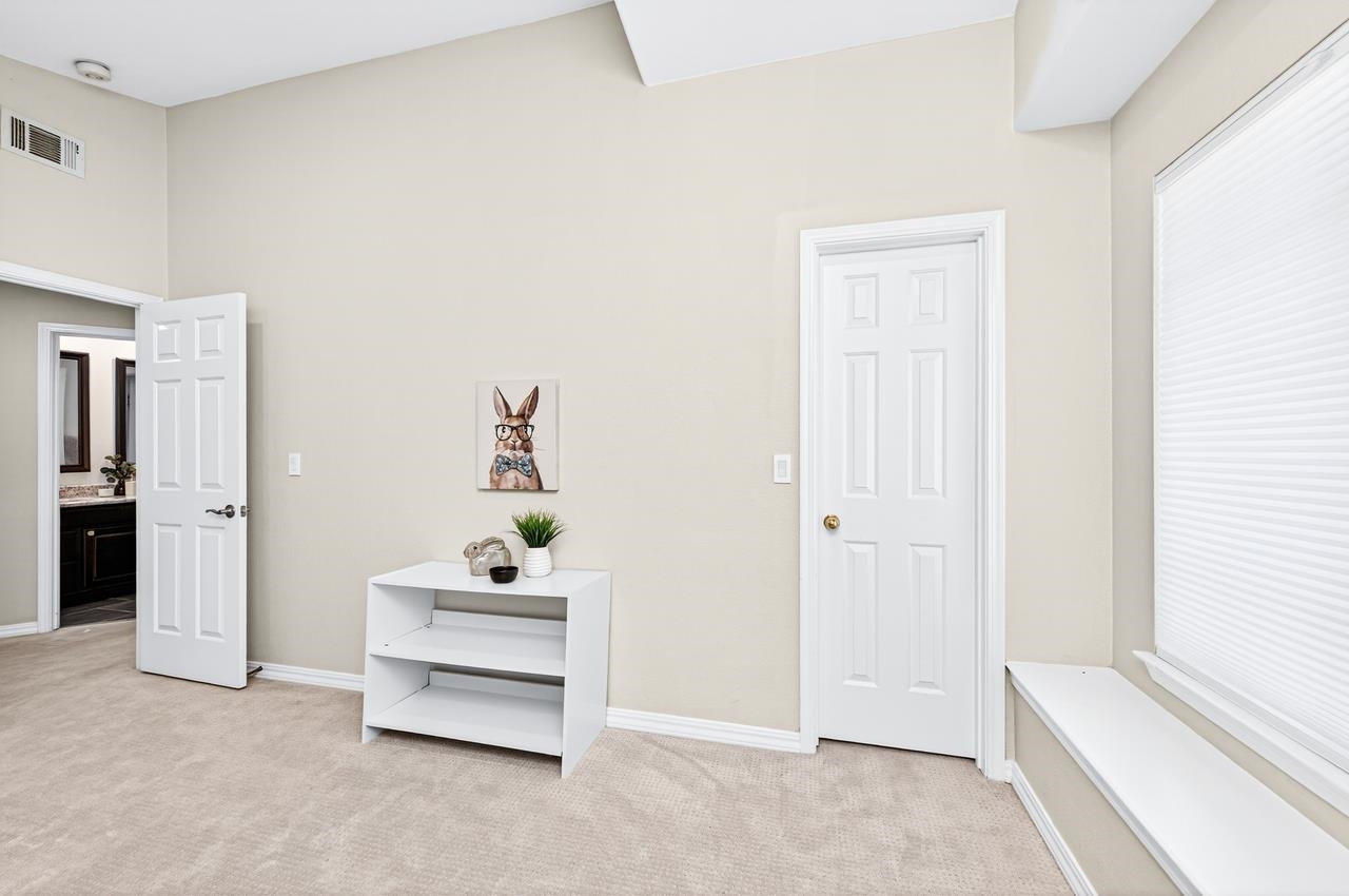 3473 Edinburgh Drive