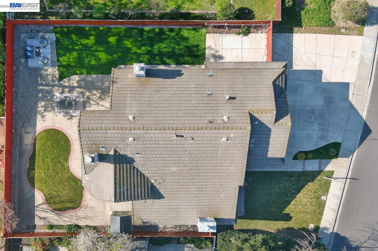 3473 Edinburgh Drive