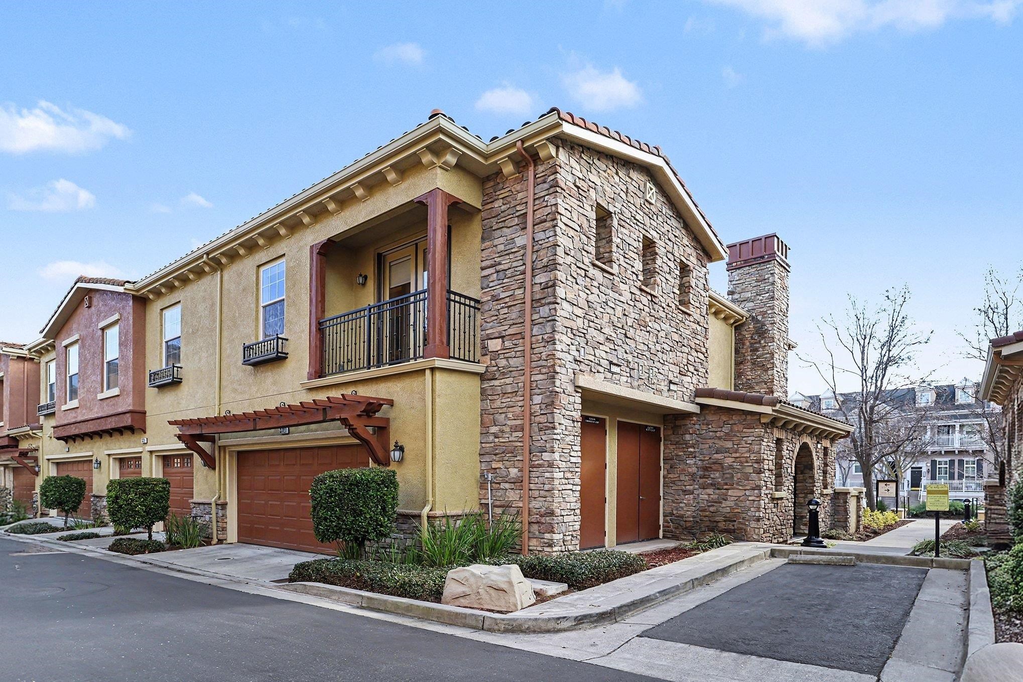 3727 Central Pkwy # 28