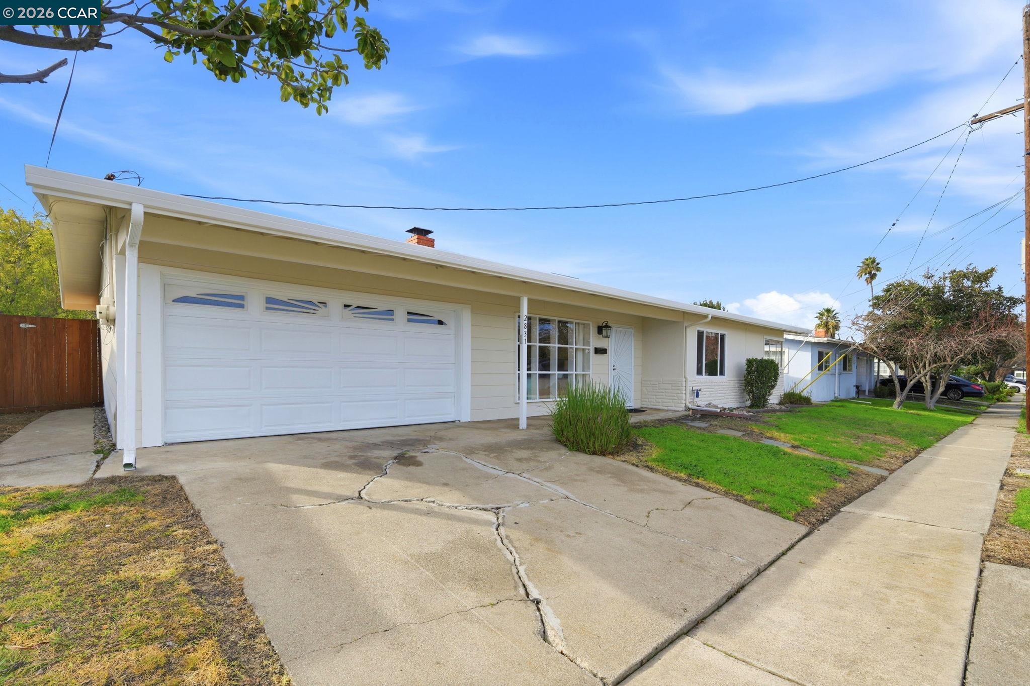 2831 Richard Ave