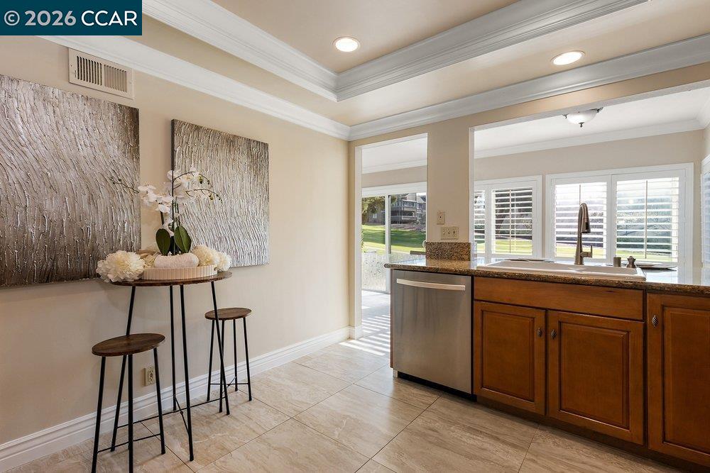 3136 Rossmoor Parkway # 8