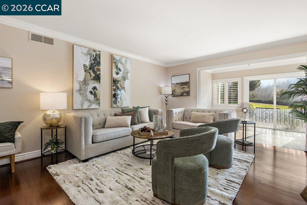 3136 Rossmoor Parkway # 8