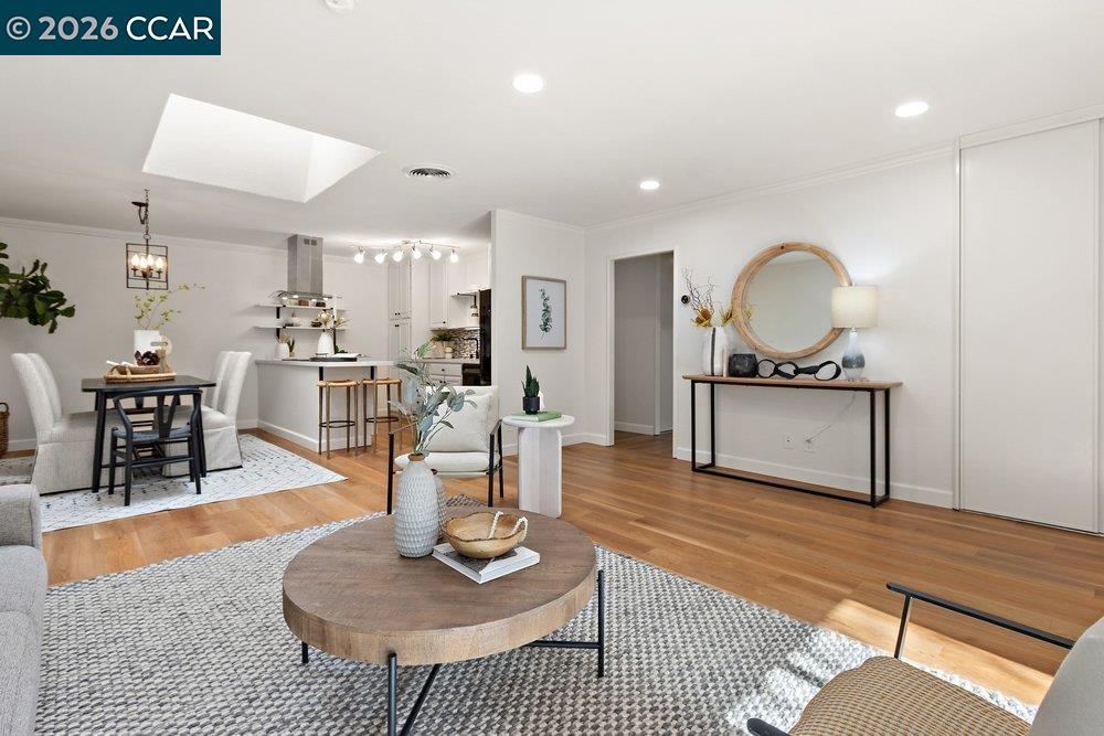 2209 Ptarmigan Dr. # 2